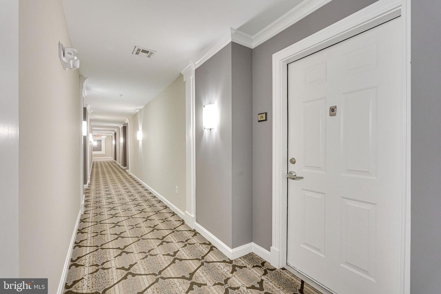 12000 MARKET ST #370, RESTON, Virginia 20190, 2 Bedrooms Bedrooms, ,2 BathroomsBathrooms,Residential,For sale,12000 MARKET ST #370,VAFX2281974 MLS # VAFX2281974