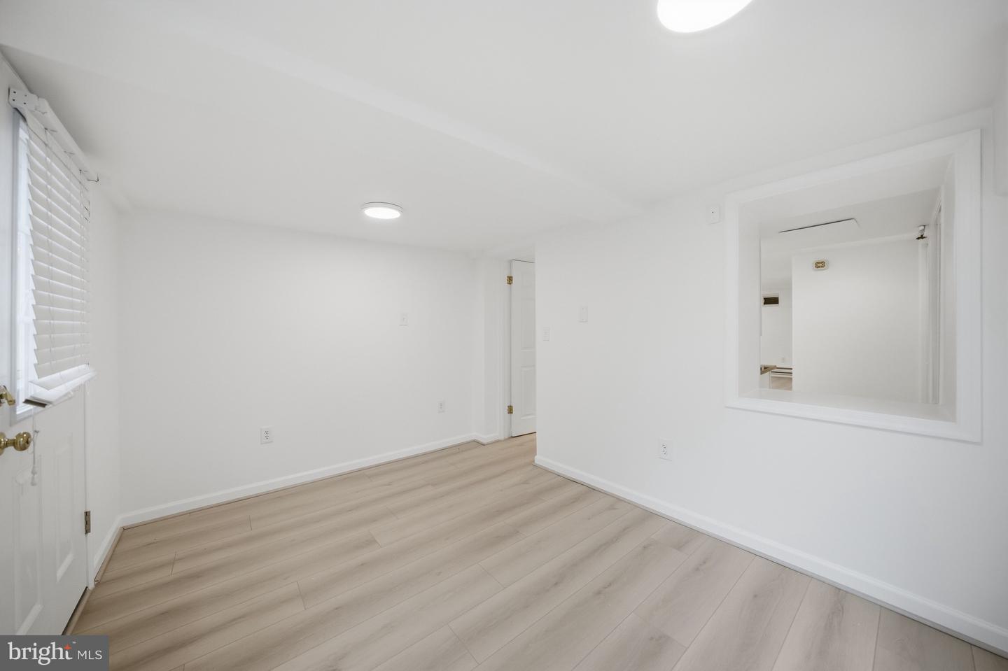 1951 39TH ST NW, WASHINGTON, District Of Columbia 20007, 3 Bedrooms Bedrooms, ,2 BathroomsBathrooms,Residential,For sale,1951 39TH ST NW,DCDC2235532 MLS # DCDC2235532