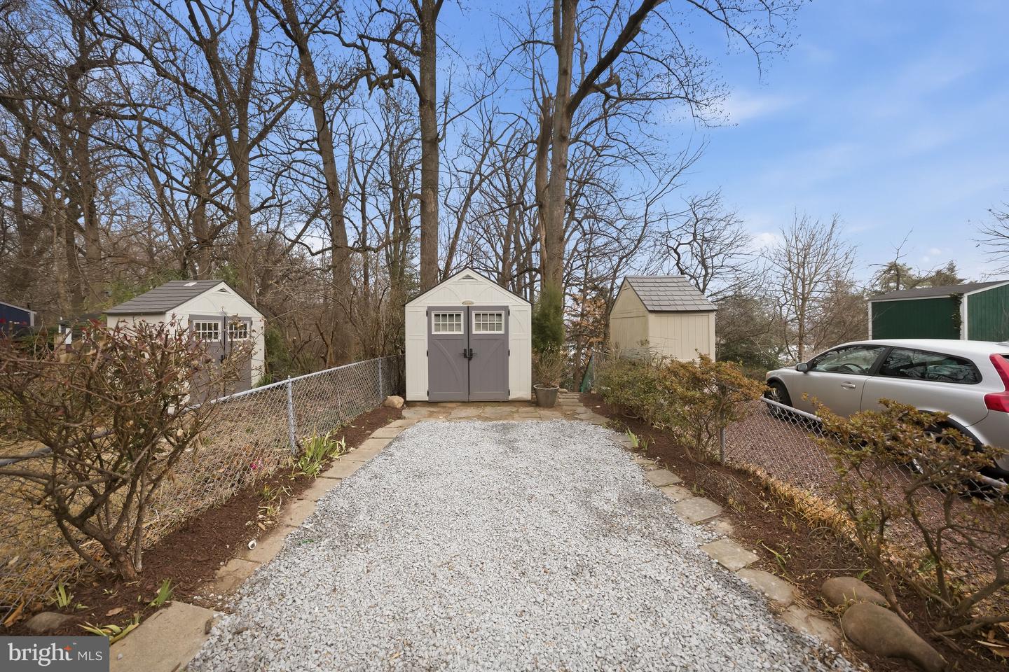 1951 39TH ST NW, WASHINGTON, District Of Columbia 20007, 3 Bedrooms Bedrooms, ,2 BathroomsBathrooms,Residential,For sale,1951 39TH ST NW,DCDC2235532 MLS # DCDC2235532