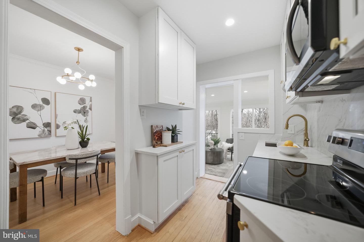 1951 39TH ST NW, WASHINGTON, District Of Columbia 20007, 3 Bedrooms Bedrooms, ,2 BathroomsBathrooms,Residential,For sale,1951 39TH ST NW,DCDC2235532 MLS # DCDC2235532