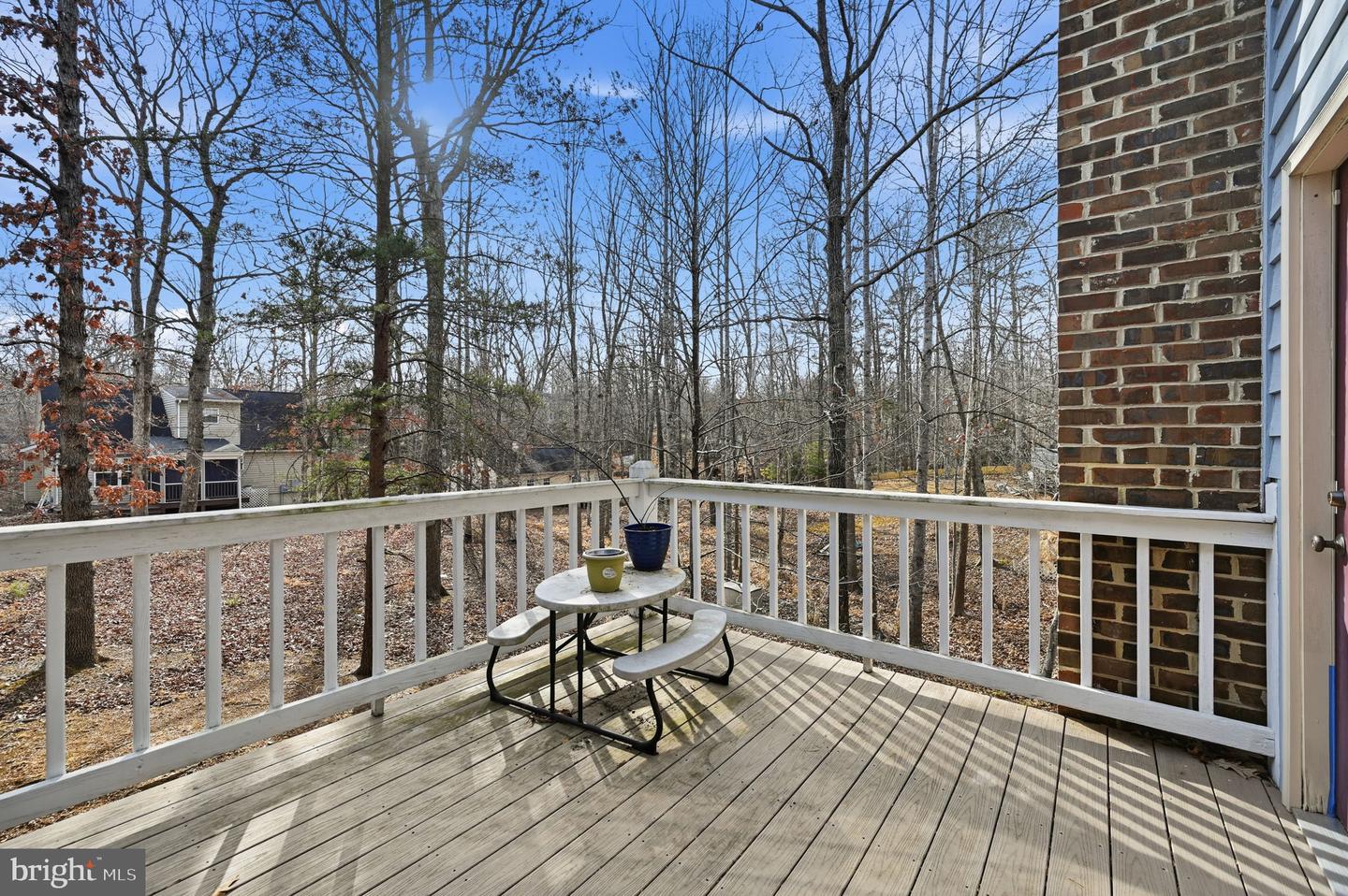 25 WOODLAWN DR, PALMYRA, Virginia 22963, 4 Bedrooms Bedrooms, 8 Rooms Rooms,3 BathroomsBathrooms,Residential,For sale,25 WOODLAWN DR,VAFN2000570 MLS # VAFN2000570