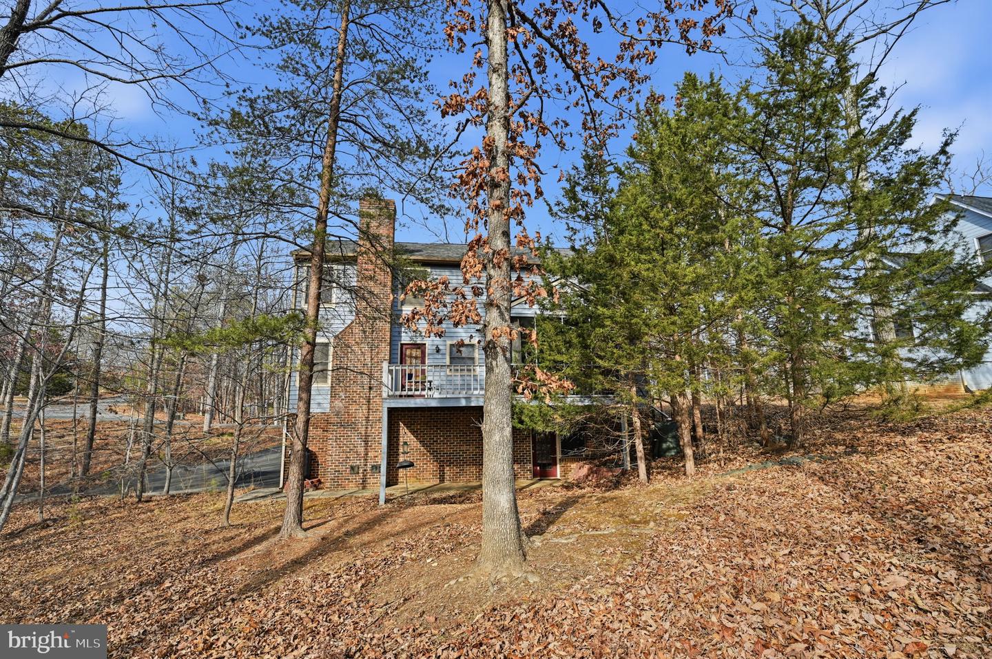 25 WOODLAWN DR, PALMYRA, Virginia 22963, 4 Bedrooms Bedrooms, 8 Rooms Rooms,3 BathroomsBathrooms,Residential,For sale,25 WOODLAWN DR,VAFN2000570 MLS # VAFN2000570