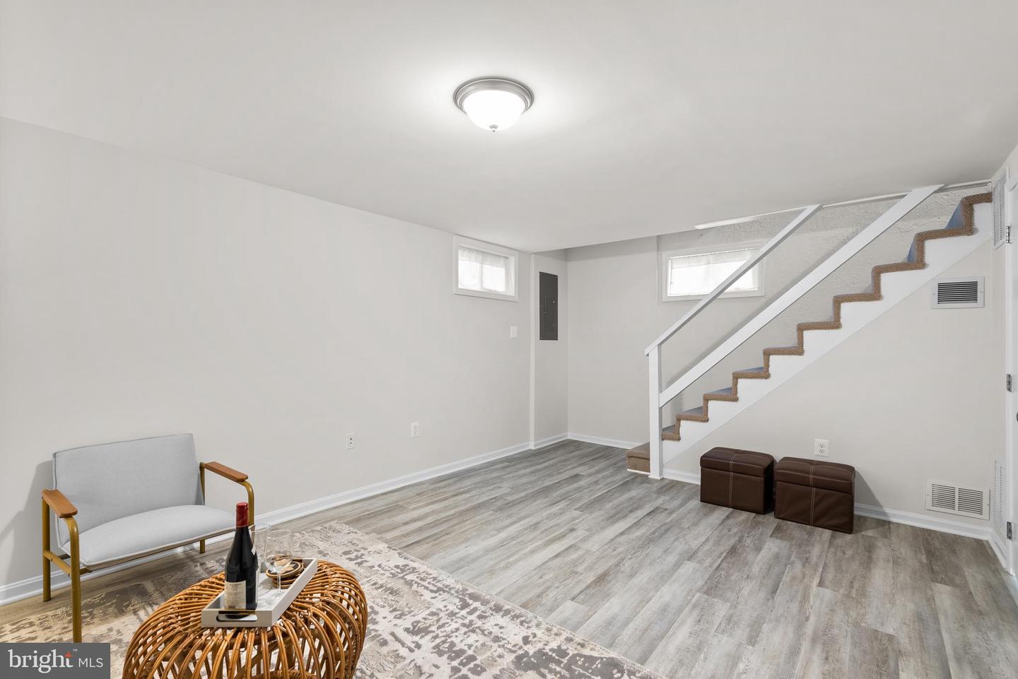 4762 ARLINGTON BLVD, ARLINGTON, Virginia 22204, 3 Bedrooms Bedrooms, 11 Rooms Rooms,2 BathroomsBathrooms,Residential,For sale,4762 ARLINGTON BLVD,VAAR2067082 MLS # VAAR2067082