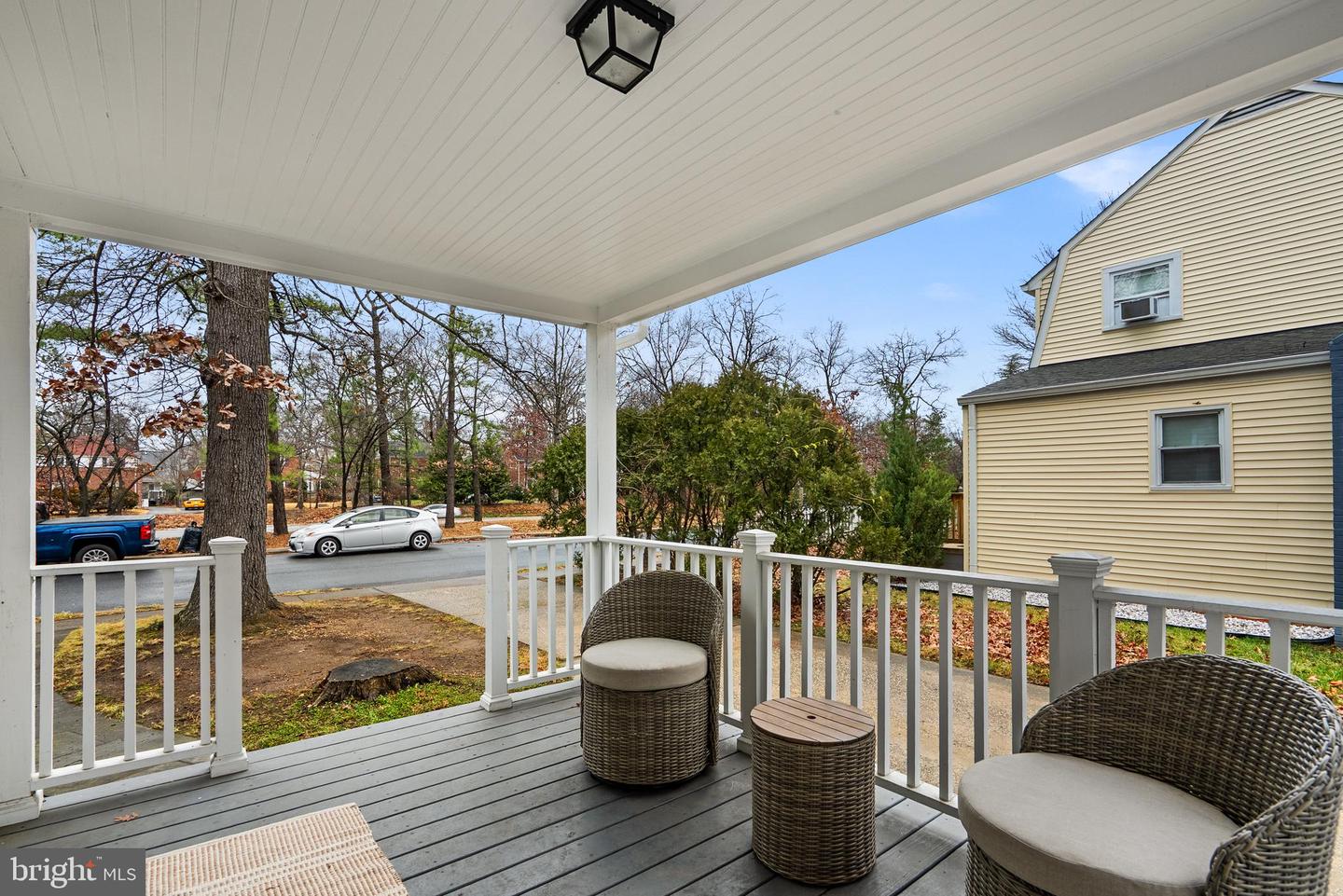 4762 ARLINGTON BLVD, ARLINGTON, Virginia 22204, 3 Bedrooms Bedrooms, 11 Rooms Rooms,2 BathroomsBathrooms,Residential,For sale,4762 ARLINGTON BLVD,VAAR2067082 MLS # VAAR2067082