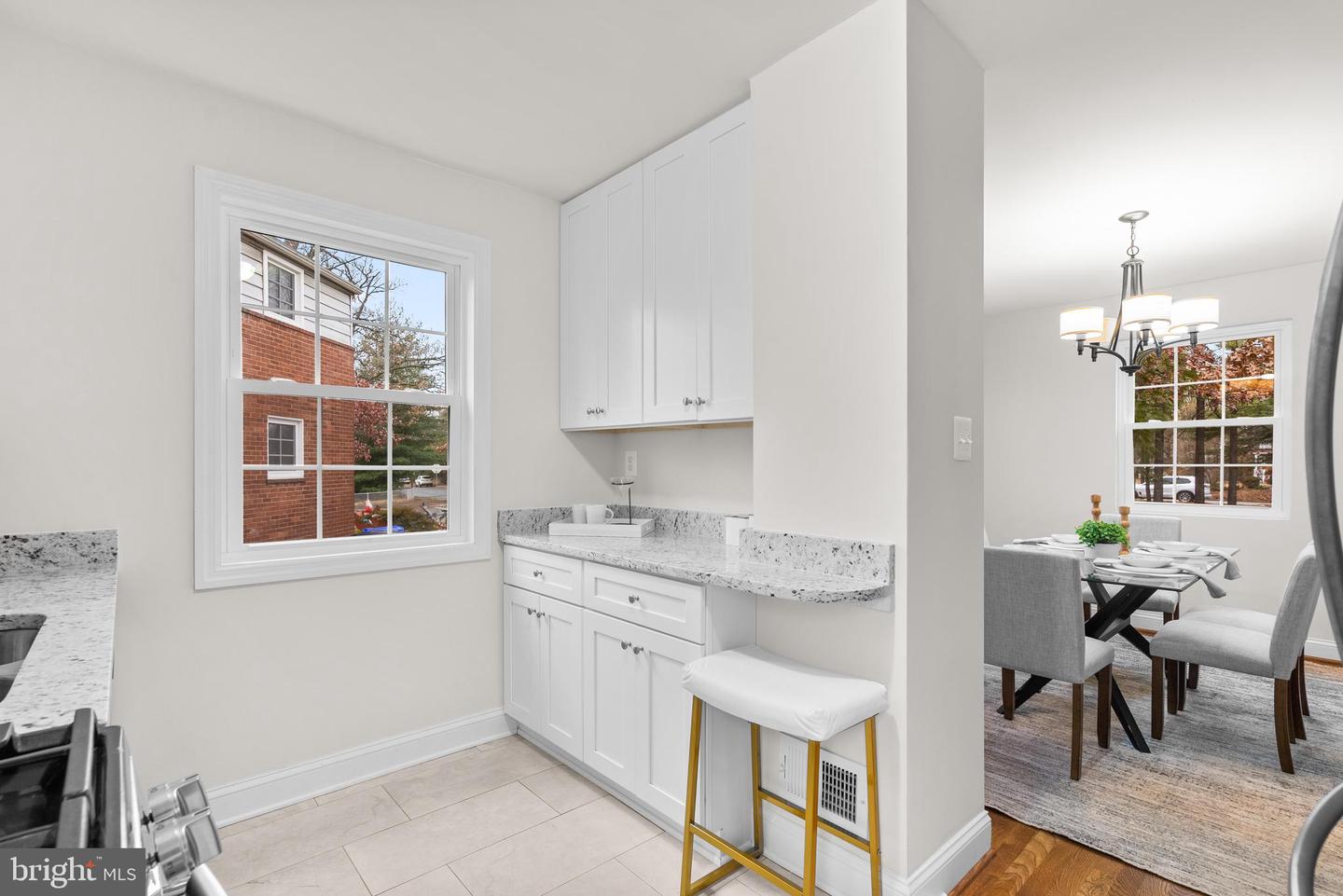 4762 ARLINGTON BLVD, ARLINGTON, Virginia 22204, 3 Bedrooms Bedrooms, 11 Rooms Rooms,2 BathroomsBathrooms,Residential,For sale,4762 ARLINGTON BLVD,VAAR2067082 MLS # VAAR2067082
