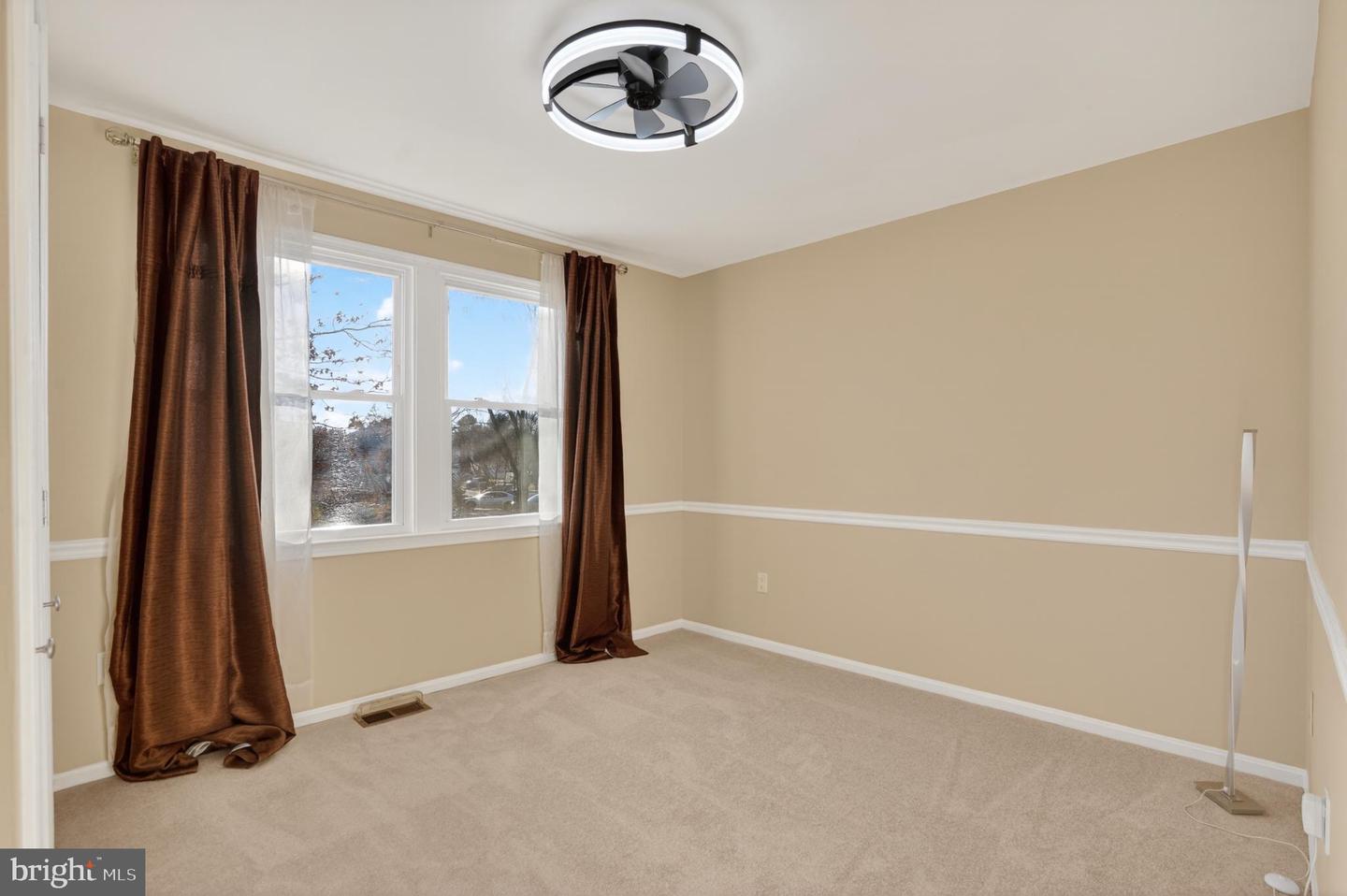 12608 LITTLE STONES LN, HERNDON, Virginia 20170, 4 Bedrooms Bedrooms, 14 Rooms Rooms,3 BathroomsBathrooms,Residential,For sale,12608 LITTLE STONES LN,VAFX2283244 MLS # VAFX2283244 12608 LITTLE STONES LN, HERNDON, Virginia 20170, 4 Bedrooms Bedrooms, 14 Rooms Rooms,3 BathroomsBathrooms,Residential,For sale,12608 LITTLE STONES LN,VAFX2283244 MLS # VAFX2283244