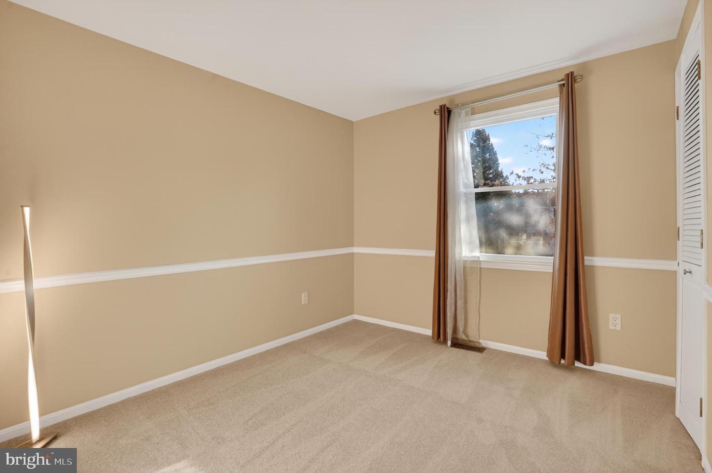 12608 LITTLE STONES LN, HERNDON, Virginia 20170, 4 Bedrooms Bedrooms, 14 Rooms Rooms,3 BathroomsBathrooms,Residential,For sale,12608 LITTLE STONES LN,VAFX2283244 MLS # VAFX2283244 12608 LITTLE STONES LN, HERNDON, Virginia 20170, 4 Bedrooms Bedrooms, 14 Rooms Rooms,3 BathroomsBathrooms,Residential,For sale,12608 LITTLE STONES LN,VAFX2283244 MLS # VAFX2283244