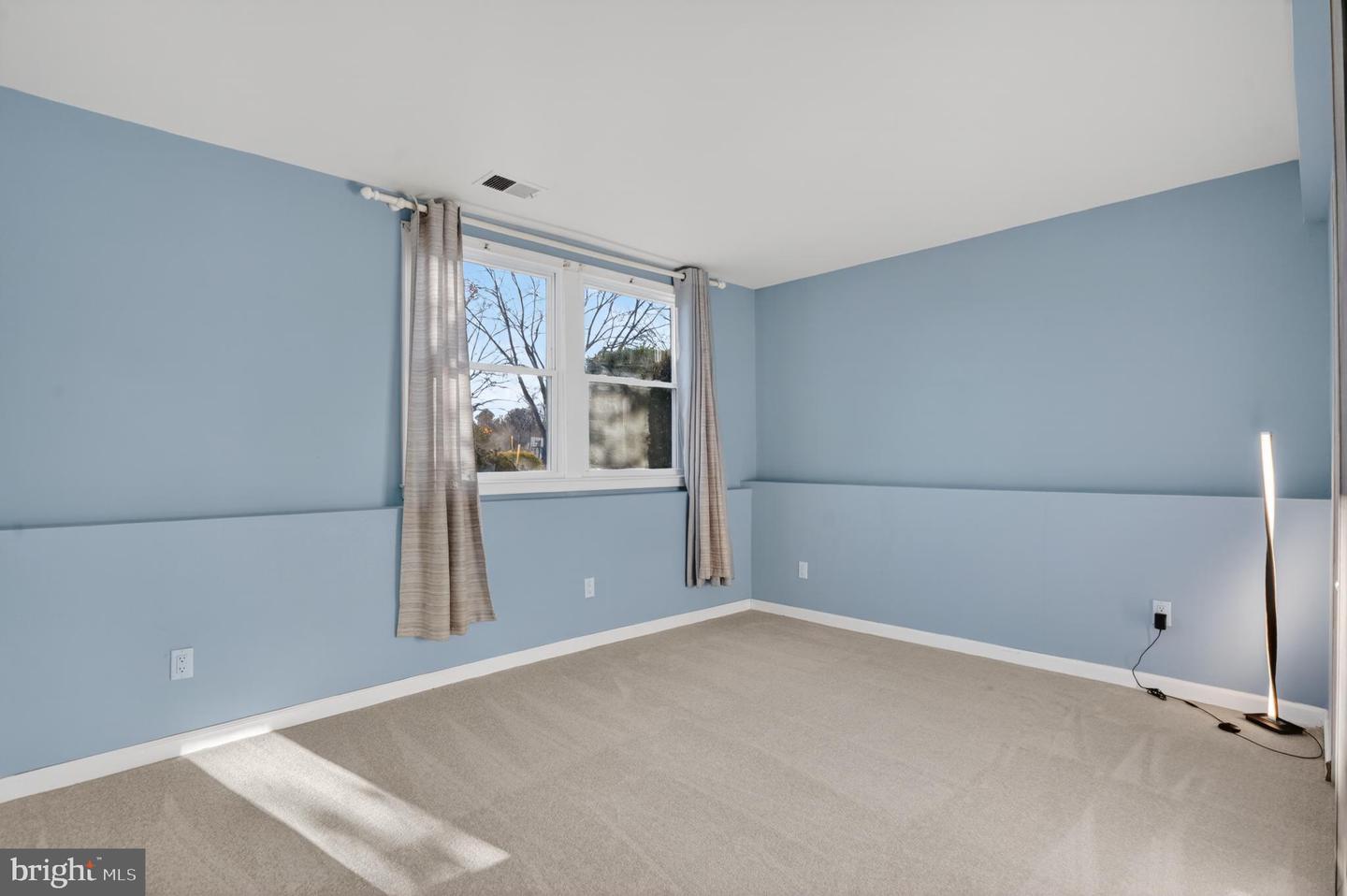 12608 LITTLE STONES LN, HERNDON, Virginia 20170, 4 Bedrooms Bedrooms, 14 Rooms Rooms,3 BathroomsBathrooms,Residential,For sale,12608 LITTLE STONES LN,VAFX2283244 MLS # VAFX2283244 12608 LITTLE STONES LN, HERNDON, Virginia 20170, 4 Bedrooms Bedrooms, 14 Rooms Rooms,3 BathroomsBathrooms,Residential,For sale,12608 LITTLE STONES LN,VAFX2283244 MLS # VAFX2283244