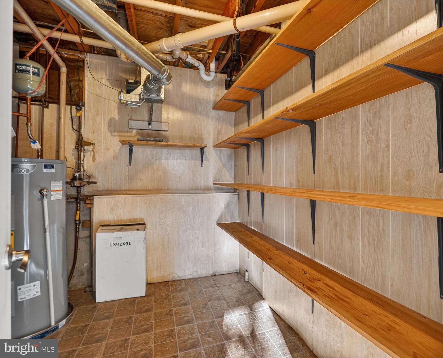 12608 LITTLE STONES LN, HERNDON, Virginia 20170, 4 Bedrooms Bedrooms, 14 Rooms Rooms,3 BathroomsBathrooms,Residential,For sale,12608 LITTLE STONES LN,VAFX2283244 MLS # VAFX2283244 12608 LITTLE STONES LN, HERNDON, Virginia 20170, 4 Bedrooms Bedrooms, 14 Rooms Rooms,3 BathroomsBathrooms,Residential,For sale,12608 LITTLE STONES LN,VAFX2283244 MLS # VAFX2283244