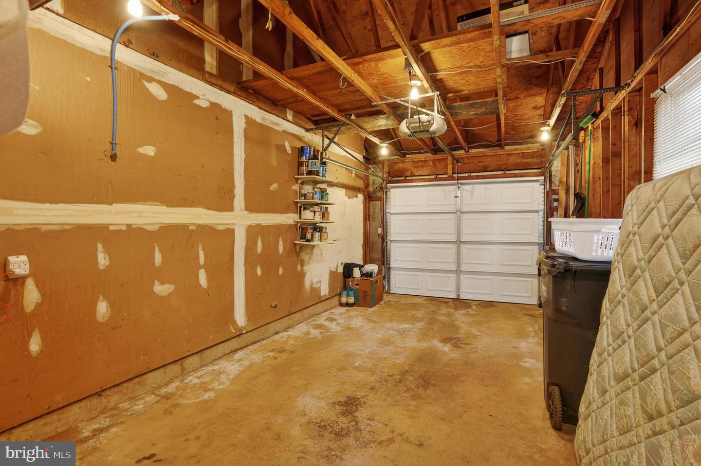 12608 LITTLE STONES LN, HERNDON, Virginia 20170, 4 Bedrooms Bedrooms, 14 Rooms Rooms,3 BathroomsBathrooms,Residential,For sale,12608 LITTLE STONES LN,VAFX2283244 MLS # VAFX2283244 12608 LITTLE STONES LN, HERNDON, Virginia 20170, 4 Bedrooms Bedrooms, 14 Rooms Rooms,3 BathroomsBathrooms,Residential,For sale,12608 LITTLE STONES LN,VAFX2283244 MLS # VAFX2283244