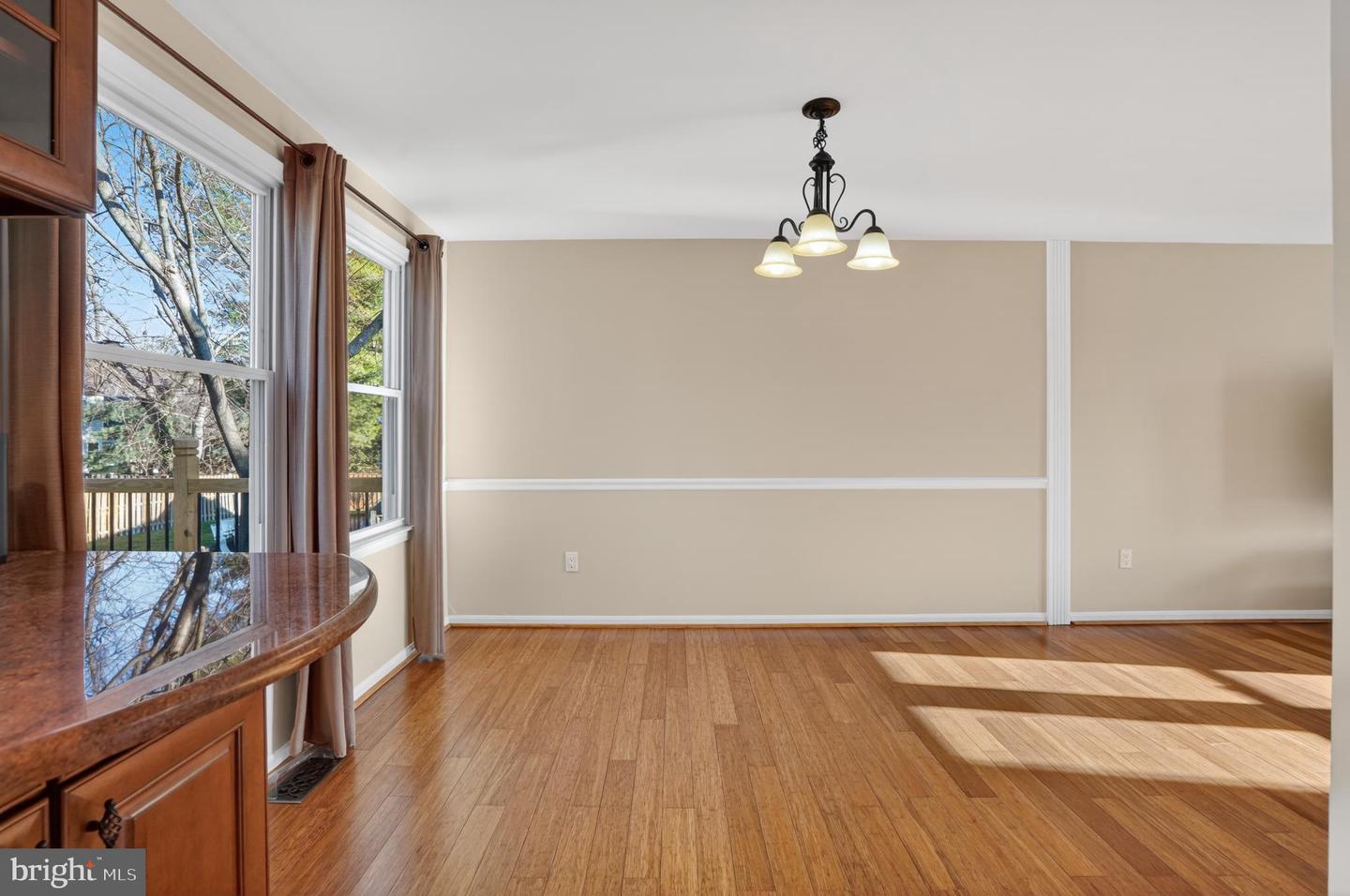 12608 LITTLE STONES LN, HERNDON, Virginia 20170, 4 Bedrooms Bedrooms, 14 Rooms Rooms,3 BathroomsBathrooms,Residential,For sale,12608 LITTLE STONES LN,VAFX2283244 MLS # VAFX2283244 12608 LITTLE STONES LN, HERNDON, Virginia 20170, 4 Bedrooms Bedrooms, 14 Rooms Rooms,3 BathroomsBathrooms,Residential,For sale,12608 LITTLE STONES LN,VAFX2283244 MLS # VAFX2283244