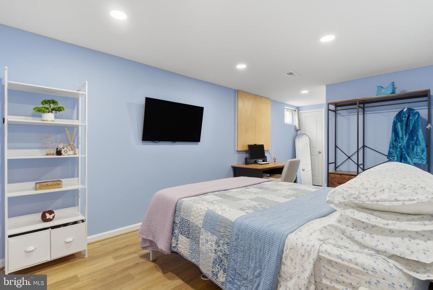 12402 MELMARK CT, RESTON, Virginia 20191, 4 Bedrooms Bedrooms, ,2 BathroomsBathrooms,Residential,For sale,12402 MELMARK CT,VAFX2283288 MLS # VAFX2283288