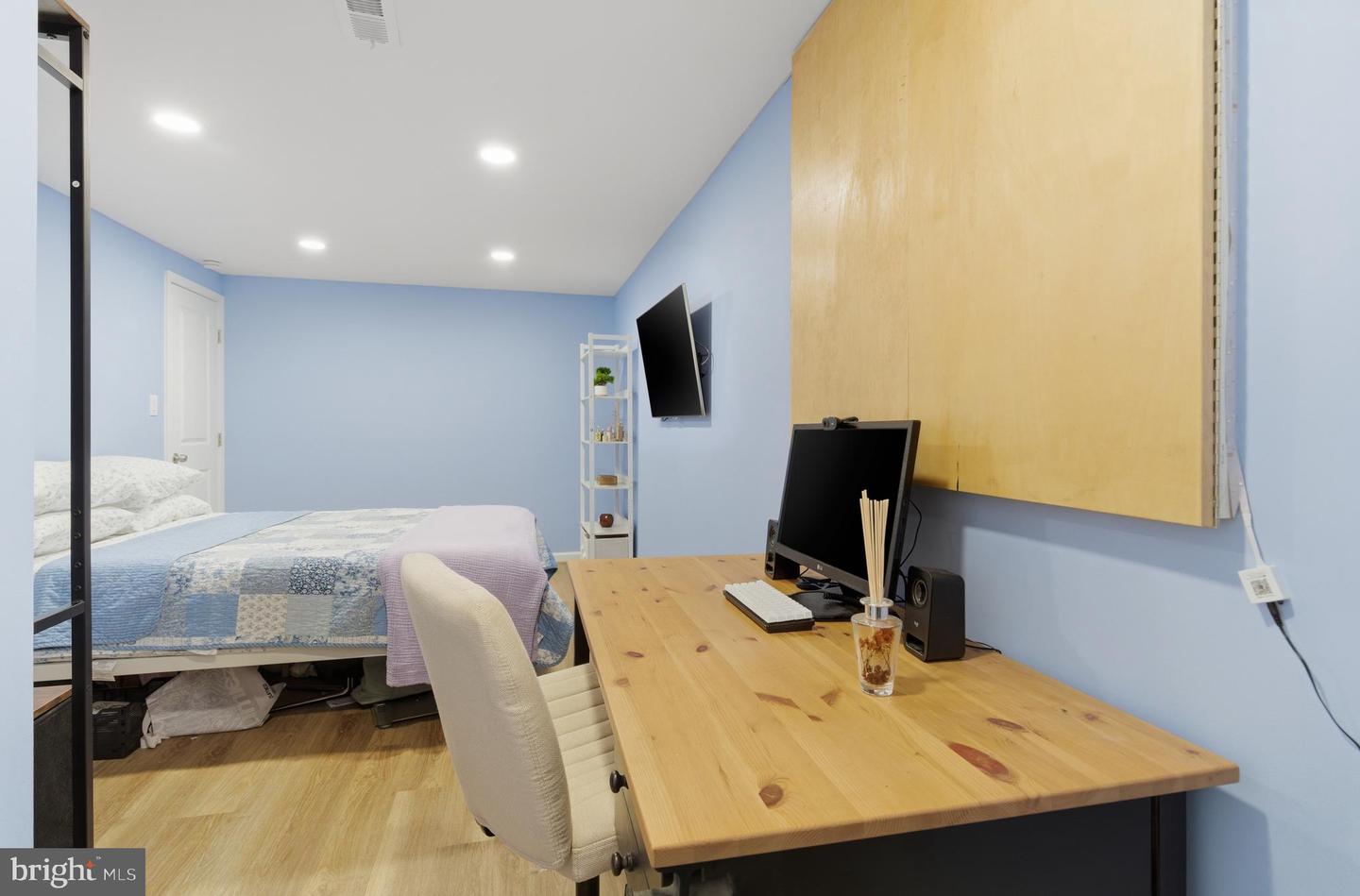 12402 MELMARK CT, RESTON, Virginia 20191, 4 Bedrooms Bedrooms, ,2 BathroomsBathrooms,Residential,For sale,12402 MELMARK CT,VAFX2283288 MLS # VAFX2283288