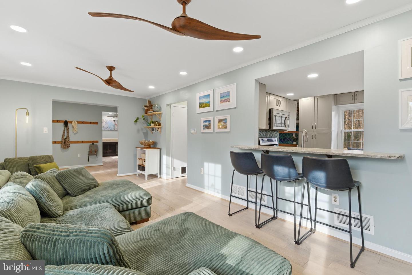 12402 MELMARK CT, RESTON, Virginia 20191, 4 Bedrooms Bedrooms, ,2 BathroomsBathrooms,Residential,For sale,12402 MELMARK CT,VAFX2283288 MLS # VAFX2283288