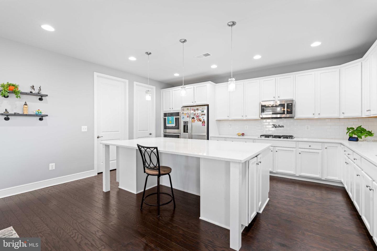 25528 WOODBINE FARM DR, CHANTILLY, Virginia 20152, 5 Bedrooms Bedrooms, 19 Rooms Rooms,4 BathroomsBathrooms,Residential,For sale,25528 WOODBINE FARM DR,VALO2113160 MLS # VALO2113160