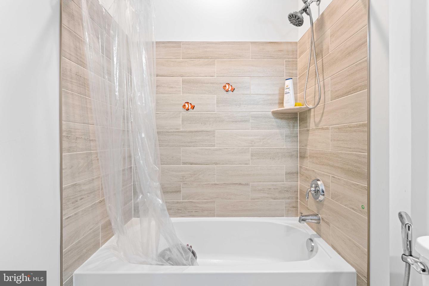 25528 WOODBINE FARM DR, CHANTILLY, Virginia 20152, 5 Bedrooms Bedrooms, 19 Rooms Rooms,4 BathroomsBathrooms,Residential,For sale,25528 WOODBINE FARM DR,VALO2113160 MLS # VALO2113160