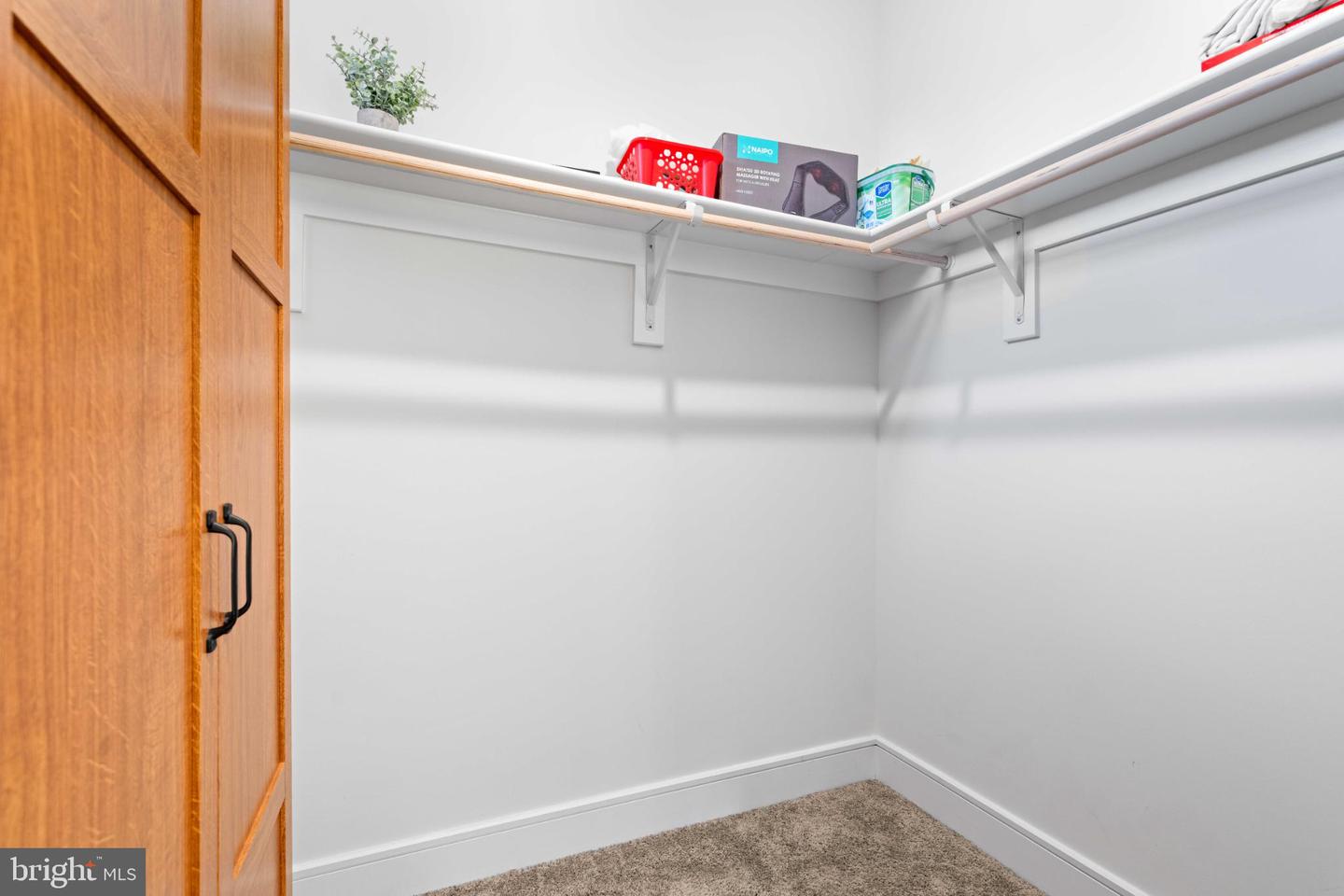 25528 WOODBINE FARM DR, CHANTILLY, Virginia 20152, 5 Bedrooms Bedrooms, 19 Rooms Rooms,4 BathroomsBathrooms,Residential,For sale,25528 WOODBINE FARM DR,VALO2113160 MLS # VALO2113160