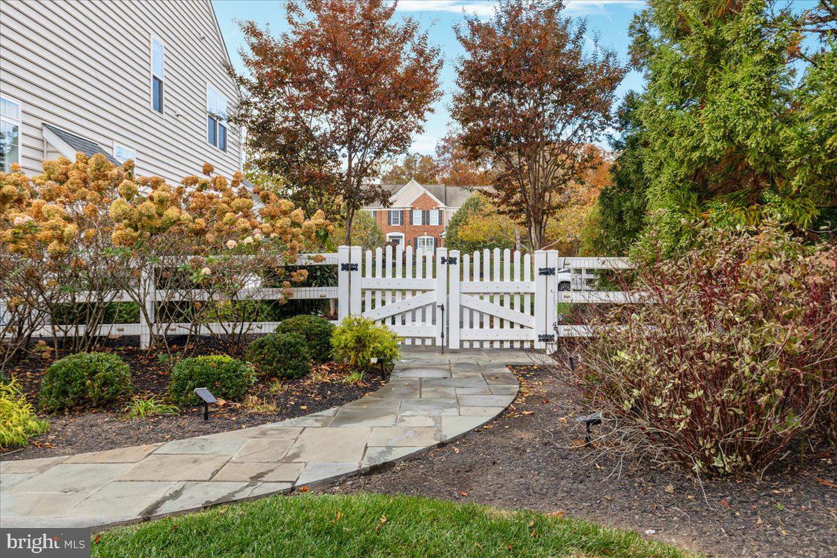 21064 GREAT WOODS DR, LEESBURG, Virginia 20175, 4 Bedrooms Bedrooms, ,4 BathroomsBathrooms,Residential,For sale,21064 GREAT WOODS DR,VALO2113228 MLS # VALO2113228 21064 GREAT WOODS DR, LEESBURG, Virginia 20175, 4 Bedrooms Bedrooms, ,4 BathroomsBathrooms,Residential,For sale,21064 GREAT WOODS DR,VALO2113228 MLS # VALO2113228