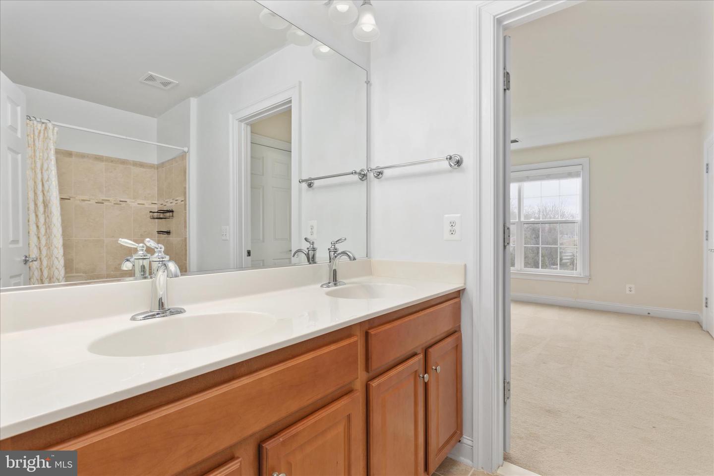 21064 GREAT WOODS DR, LEESBURG, Virginia 20175, 4 Bedrooms Bedrooms, ,4 BathroomsBathrooms,Residential,For sale,21064 GREAT WOODS DR,VALO2113228 MLS # VALO2113228 21064 GREAT WOODS DR, LEESBURG, Virginia 20175, 4 Bedrooms Bedrooms, ,4 BathroomsBathrooms,Residential,For sale,21064 GREAT WOODS DR,VALO2113228 MLS # VALO2113228