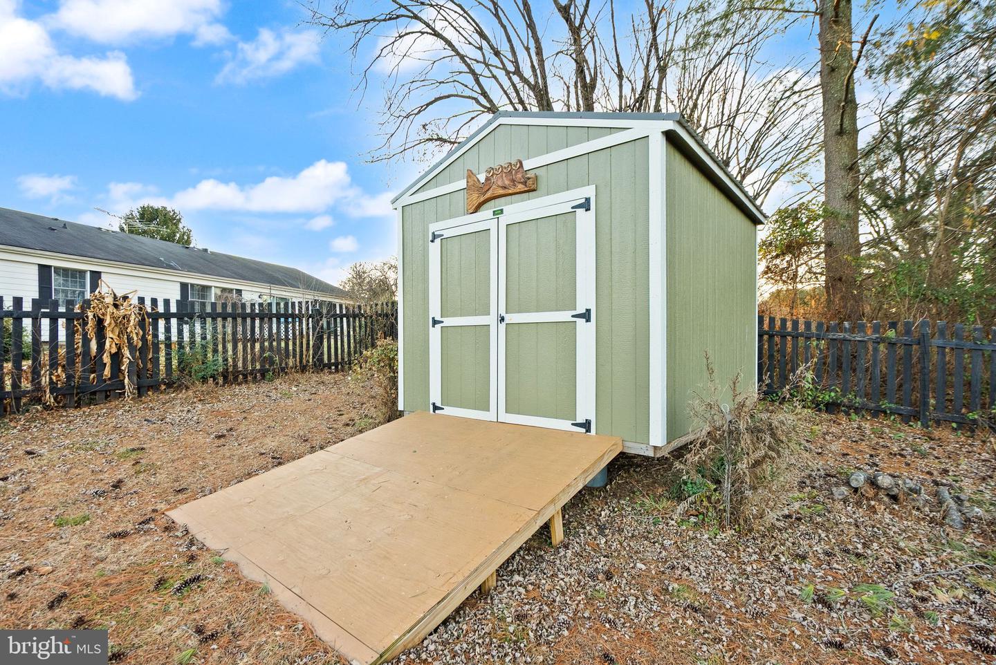 18490 COLONIAL DR, CULPEPER, Virginia 22701, 5 Bedrooms Bedrooms, ,4 BathroomsBathrooms,Residential,For sale,18490 COLONIAL DR,VACU2012304 MLS # VACU2012304