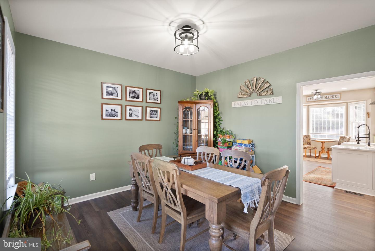 18490 COLONIAL DR, CULPEPER, Virginia 22701, 5 Bedrooms Bedrooms, ,4 BathroomsBathrooms,Residential,For sale,18490 COLONIAL DR,VACU2012304 MLS # VACU2012304