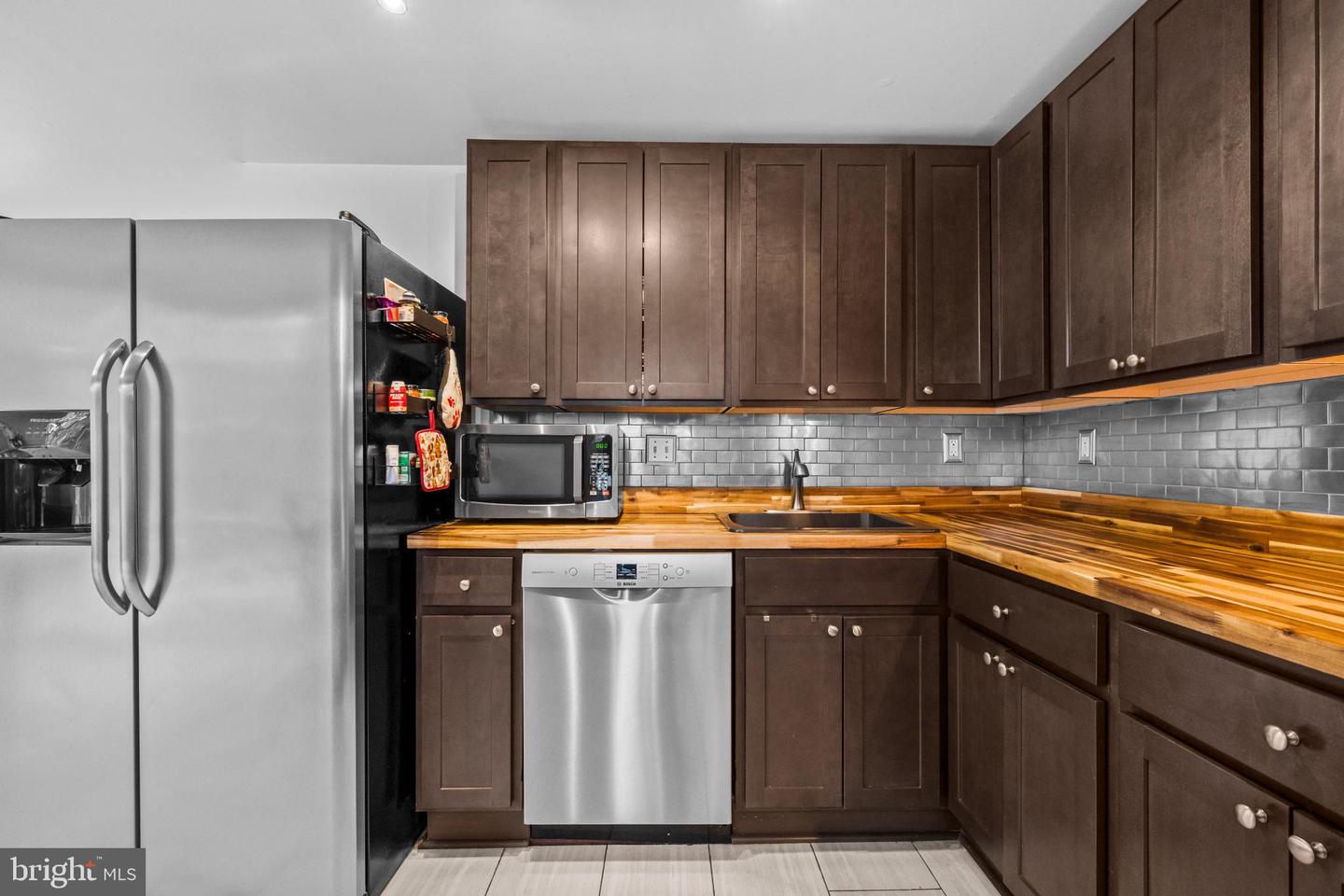 4339 BIRCHLAKE CT, ALEXANDRIA, Virginia 22309, 4 Bedrooms Bedrooms, ,2 BathroomsBathrooms,Residential,For sale,4339 BIRCHLAKE CT,VAFX2283880 MLS # VAFX2283880