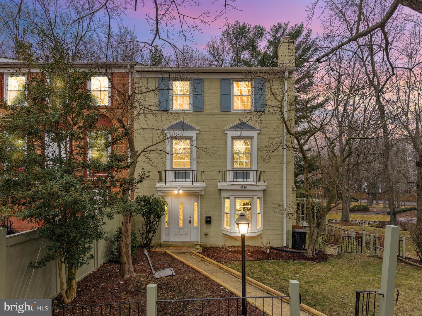 4339 BIRCHLAKE CT, ALEXANDRIA, Virginia 22309, 4 Bedrooms Bedrooms, ,2 BathroomsBathrooms,Residential,For sale,4339 BIRCHLAKE CT,VAFX2283880 MLS # VAFX2283880