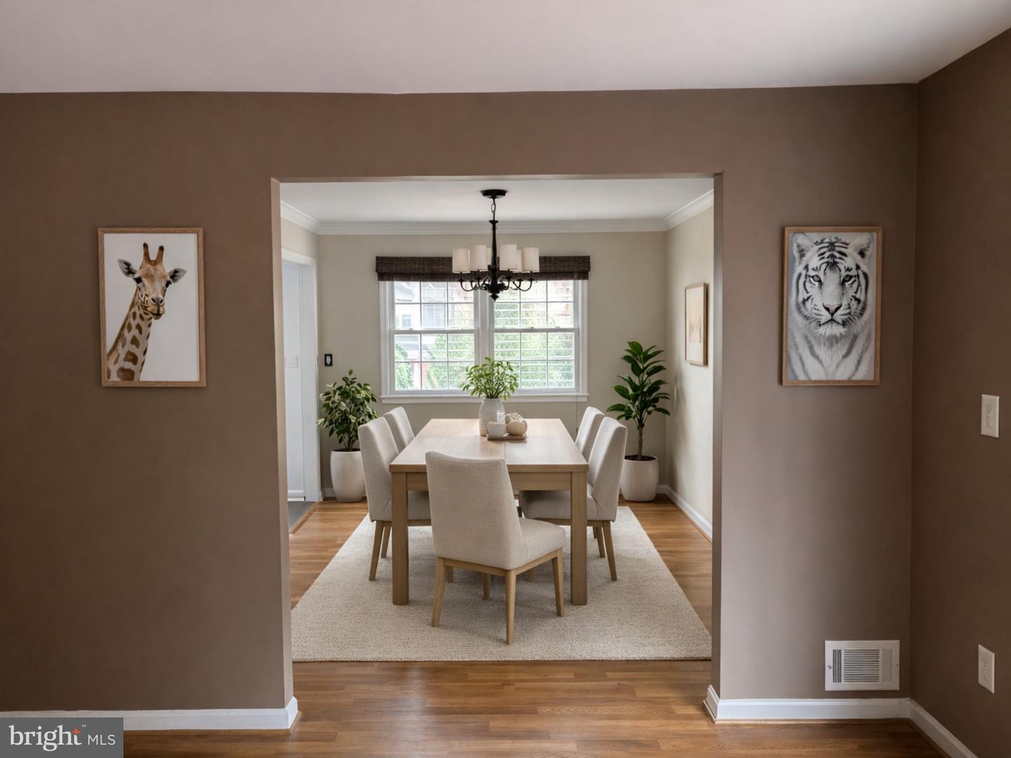 8100 LANGBROOK RD, SPRINGFIELD, Virginia 22152, 5 Bedrooms Bedrooms, ,4 BathroomsBathrooms,Residential,For sale,8100 LANGBROOK RD,VAFX2283984 MLS # VAFX2283984