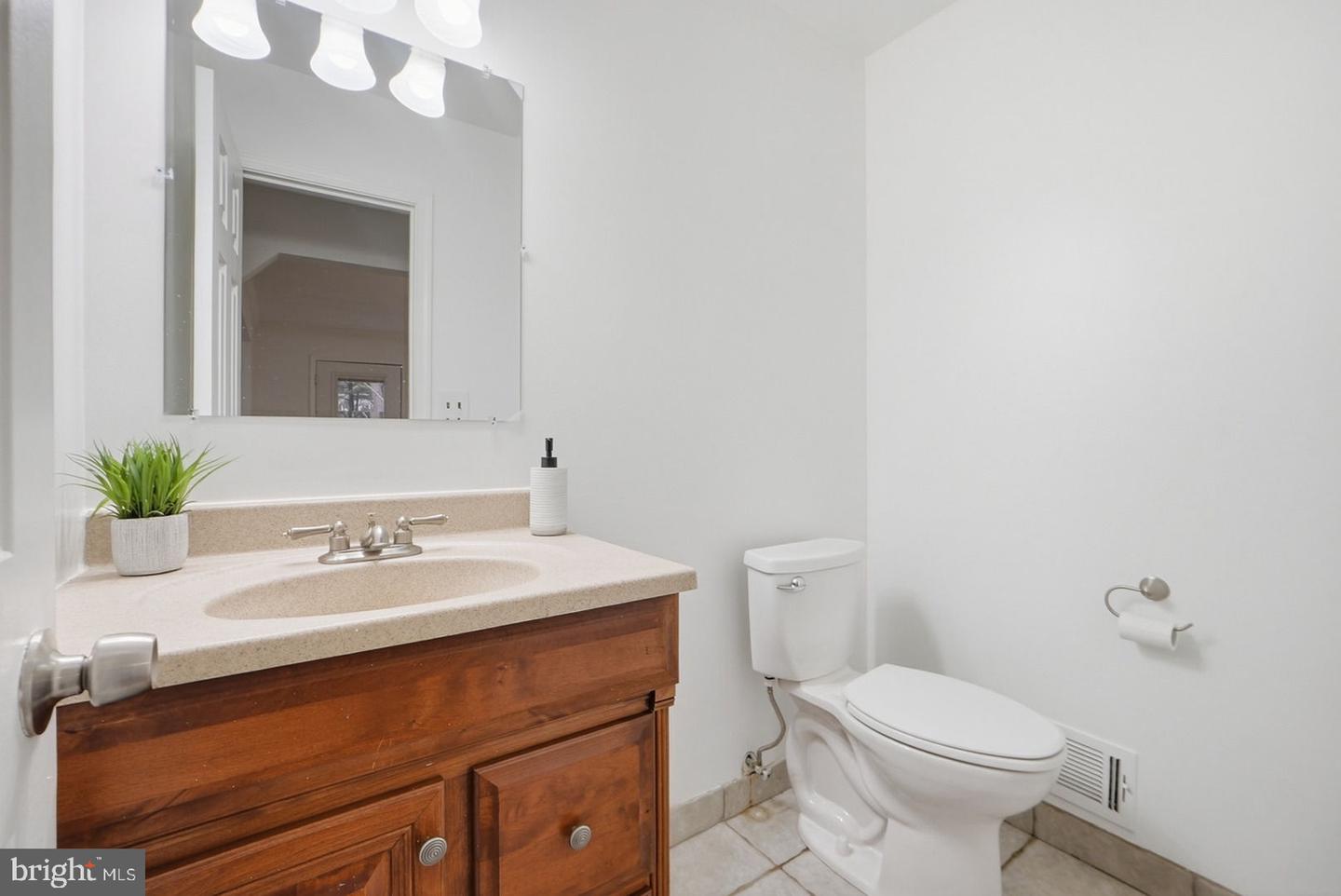 12675 LANDVIEW DR, MANASSAS, Virginia 20112, 4 Bedrooms Bedrooms, ,2 BathroomsBathrooms,Residential,For sale,12675 LANDVIEW DR,VAPW2109900 MLS # VAPW2109900 12675 LANDVIEW DR, MANASSAS, Virginia 20112, 4 Bedrooms Bedrooms, ,2 BathroomsBathrooms,Residential,For sale,12675 LANDVIEW DR,VAPW2109900 MLS # VAPW2109900