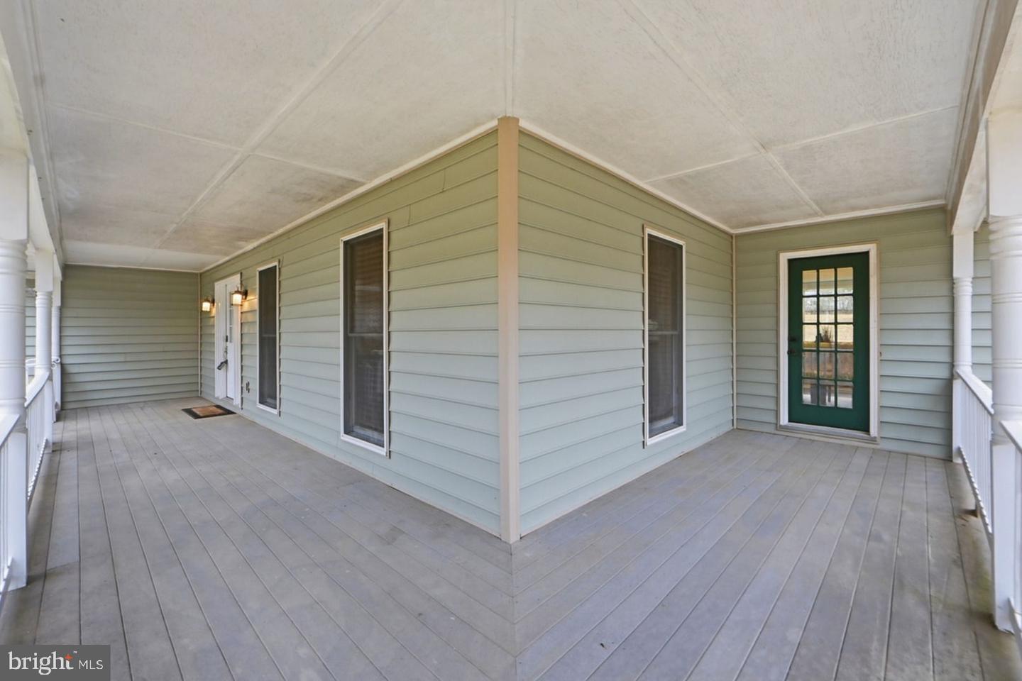 12675 LANDVIEW DR, MANASSAS, Virginia 20112, 4 Bedrooms Bedrooms, ,2 BathroomsBathrooms,Residential,For sale,12675 LANDVIEW DR,VAPW2109900 MLS # VAPW2109900 12675 LANDVIEW DR, MANASSAS, Virginia 20112, 4 Bedrooms Bedrooms, ,2 BathroomsBathrooms,Residential,For sale,12675 LANDVIEW DR,VAPW2109900 MLS # VAPW2109900