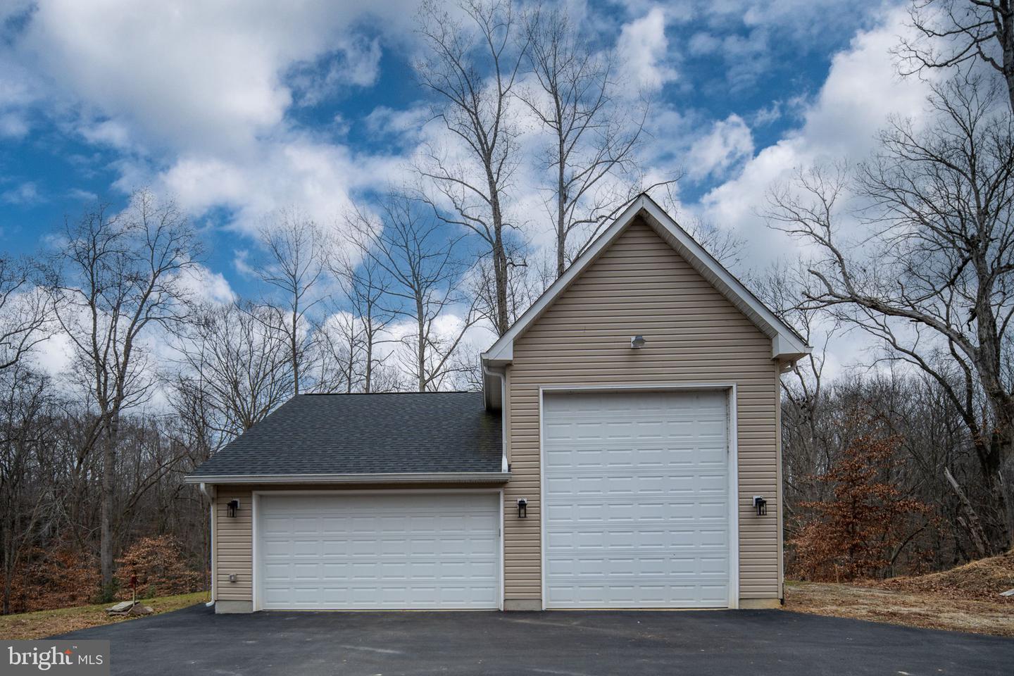 65 BROOKE CREST LN, STAFFORD, Virginia 22554, 5 Bedrooms Bedrooms, ,4 BathroomsBathrooms,Residential,For sale,65 BROOKE CREST LN,VAST2044962 MLS # VAST2044962