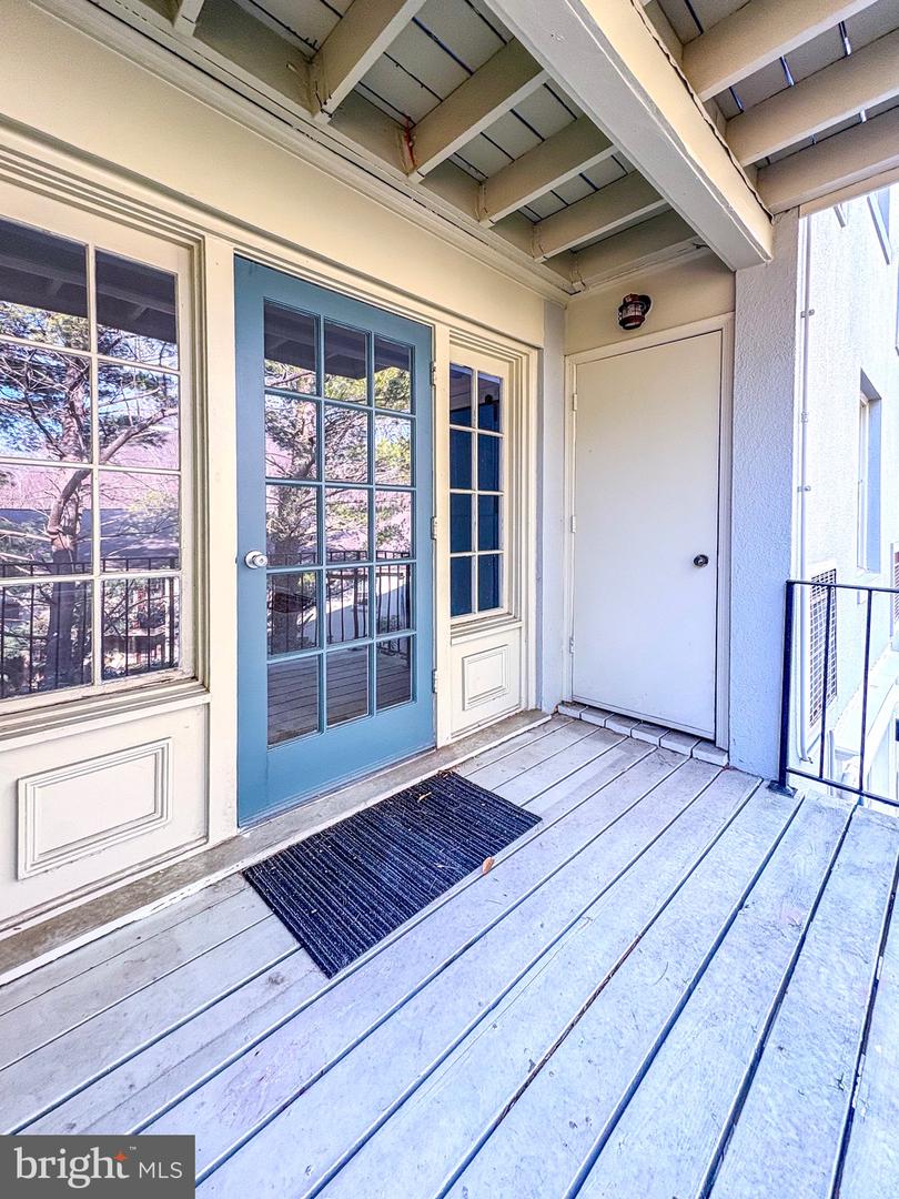 8358-D DUNHAM CT #622, SPRINGFIELD, Virginia 22152, 2 Bedrooms Bedrooms, ,1 BathroomBathrooms,Residential,For sale,8358-D DUNHAM CT #622,VAFX2284106 MLS # VAFX2284106 8358-D DUNHAM CT #622, SPRINGFIELD, Virginia 22152, 2 Bedrooms Bedrooms, ,1 BathroomBathrooms,Residential,For sale,8358-D DUNHAM CT #622,VAFX2284106 MLS # VAFX2284106