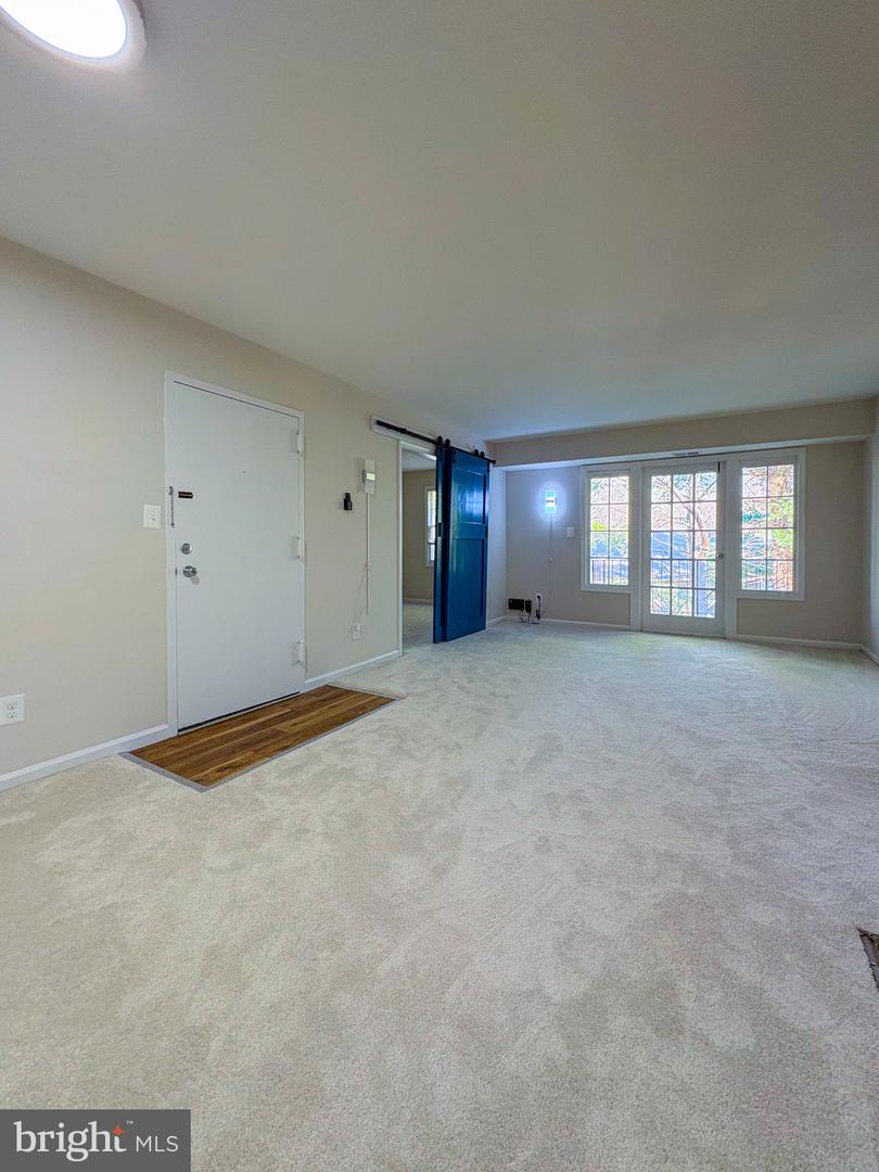 8358-D DUNHAM CT #622, SPRINGFIELD, Virginia 22152, 2 Bedrooms Bedrooms, ,1 BathroomBathrooms,Residential,For sale,8358-D DUNHAM CT #622,VAFX2284106 MLS # VAFX2284106 8358-D DUNHAM CT #622, SPRINGFIELD, Virginia 22152, 2 Bedrooms Bedrooms, ,1 BathroomBathrooms,Residential,For sale,8358-D DUNHAM CT #622,VAFX2284106 MLS # VAFX2284106