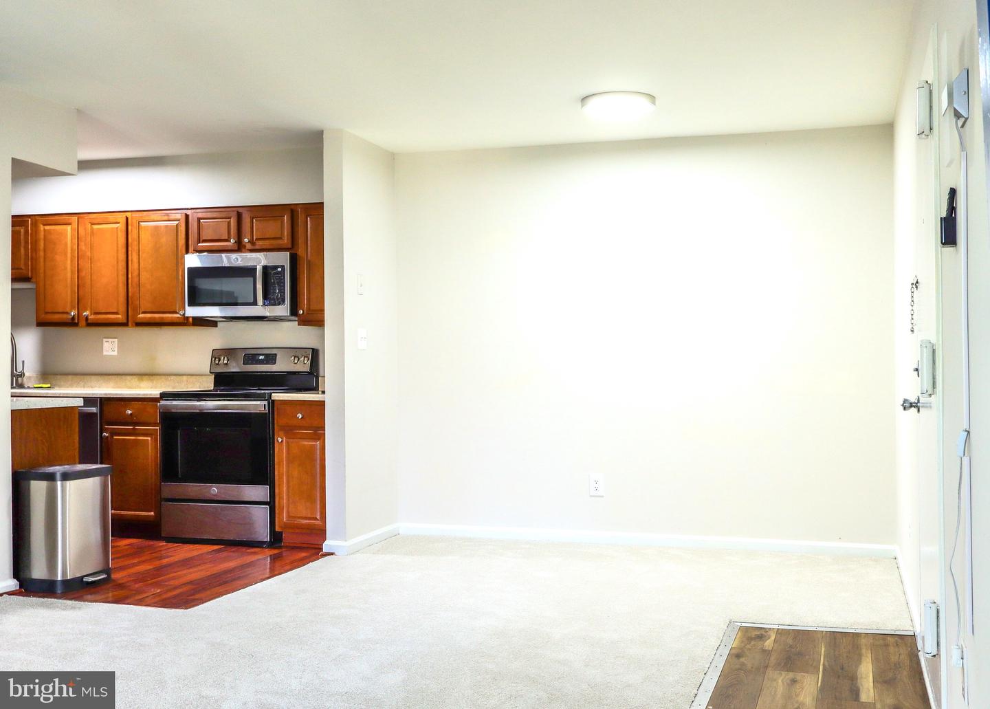 8358-D DUNHAM CT #622, SPRINGFIELD, Virginia 22152, 2 Bedrooms Bedrooms, ,1 BathroomBathrooms,Residential,For sale,8358-D DUNHAM CT #622,VAFX2284106 MLS # VAFX2284106 8358-D DUNHAM CT #622, SPRINGFIELD, Virginia 22152, 2 Bedrooms Bedrooms, ,1 BathroomBathrooms,Residential,For sale,8358-D DUNHAM CT #622,VAFX2284106 MLS # VAFX2284106