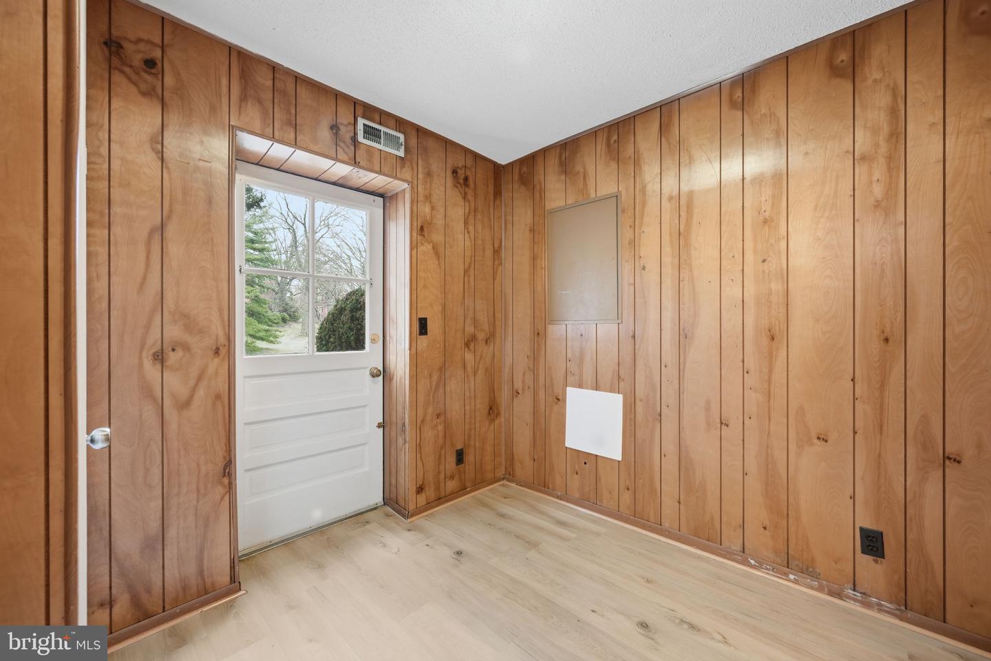 2825 S COLUMBUS ST, ARLINGTON, Virginia 22206, 2 Bedrooms Bedrooms, ,2 BathroomsBathrooms,Residential,For sale,2825 S COLUMBUS ST,VAAR2067356 MLS # VAAR2067356 2825 S COLUMBUS ST, ARLINGTON, Virginia 22206, 2 Bedrooms Bedrooms, ,2 BathroomsBathrooms,Residential,For sale,2825 S COLUMBUS ST,VAAR2067356 MLS # VAAR2067356