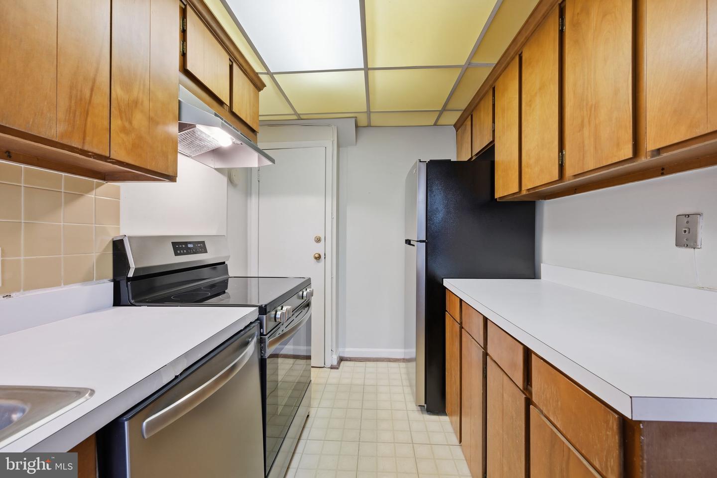 2825 S COLUMBUS ST, ARLINGTON, Virginia 22206, 2 Bedrooms Bedrooms, ,2 BathroomsBathrooms,Residential,For sale,2825 S COLUMBUS ST,VAAR2067356 MLS # VAAR2067356 2825 S COLUMBUS ST, ARLINGTON, Virginia 22206, 2 Bedrooms Bedrooms, ,2 BathroomsBathrooms,Residential,For sale,2825 S COLUMBUS ST,VAAR2067356 MLS # VAAR2067356