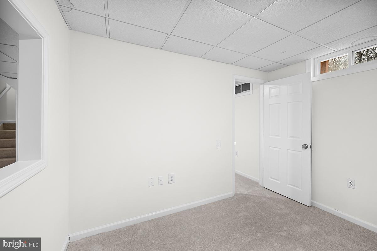 429 DEERPATH AVE SW, LEESBURG, Virginia 20175, 4 Bedrooms Bedrooms, ,3 BathroomsBathrooms,Residential,For sale,429 DEERPATH AVE SW,VALO2113420 MLS # VALO2113420 429 DEERPATH AVE SW, LEESBURG, Virginia 20175, 4 Bedrooms Bedrooms, ,3 BathroomsBathrooms,Residential,For sale,429 DEERPATH AVE SW,VALO2113420 MLS # VALO2113420