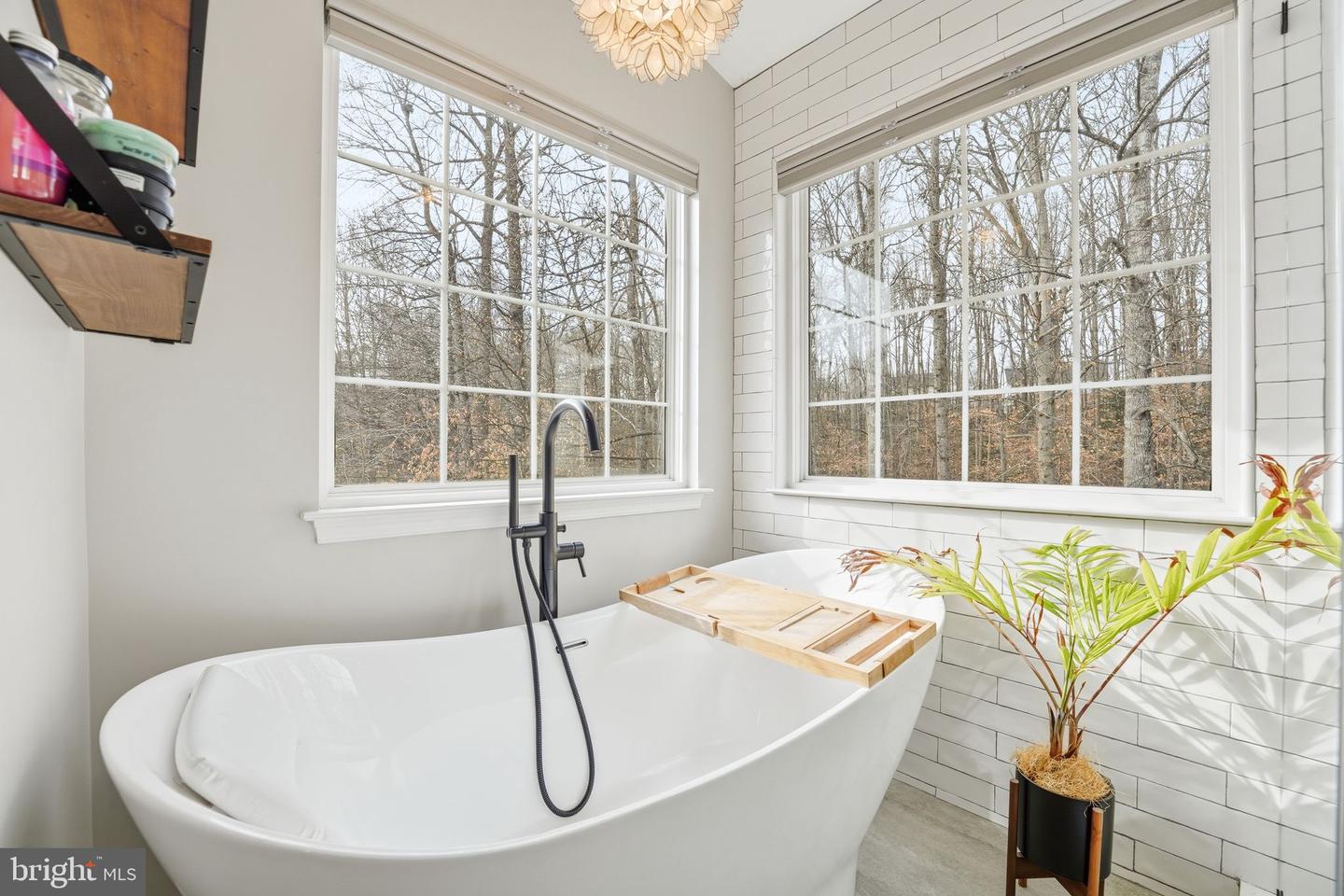 6049 PERSINGER HOUSE CT, MANASSAS, Virginia 20112, 4 Bedrooms Bedrooms, ,3 BathroomsBathrooms,Residential,For sale,6049 PERSINGER HOUSE CT,VAPW2110038 MLS # VAPW2110038