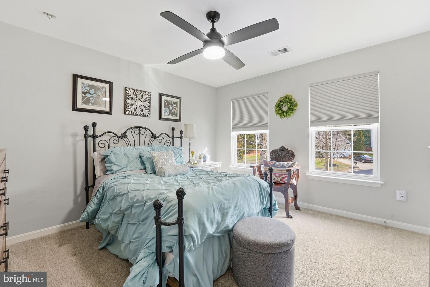 6049 PERSINGER HOUSE CT, MANASSAS, Virginia 20112, 4 Bedrooms Bedrooms, ,3 BathroomsBathrooms,Residential,For sale,6049 PERSINGER HOUSE CT,VAPW2110038 MLS # VAPW2110038