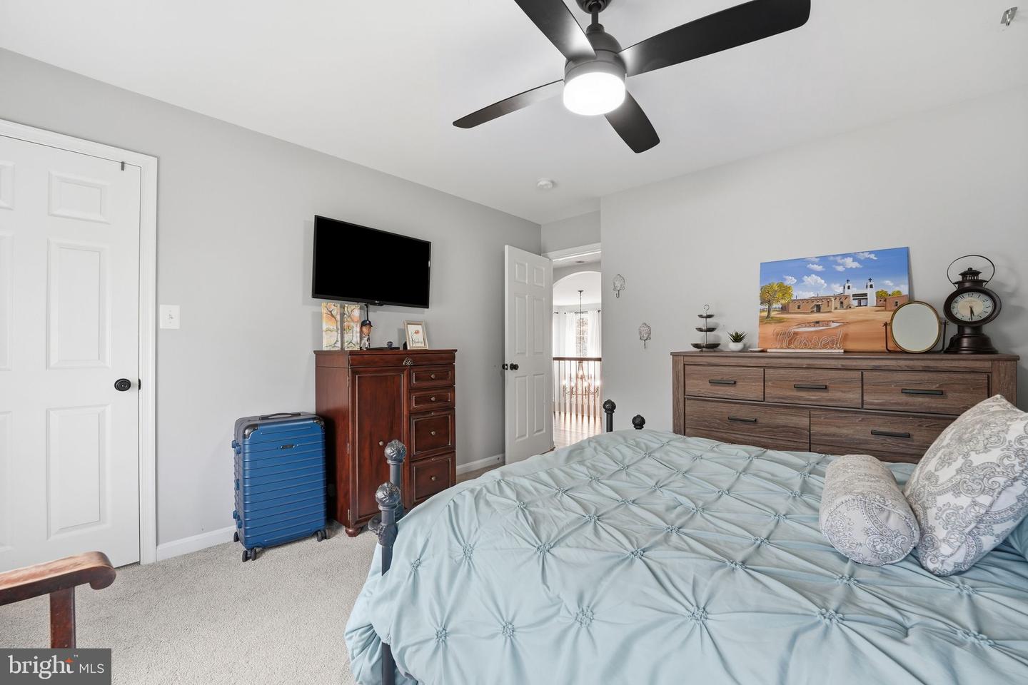 6049 PERSINGER HOUSE CT, MANASSAS, Virginia 20112, 4 Bedrooms Bedrooms, ,3 BathroomsBathrooms,Residential,For sale,6049 PERSINGER HOUSE CT,VAPW2110038 MLS # VAPW2110038