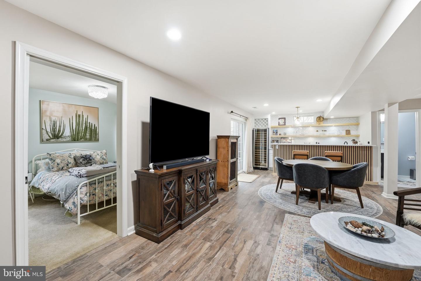 6049 PERSINGER HOUSE CT, MANASSAS, Virginia 20112, 4 Bedrooms Bedrooms, ,3 BathroomsBathrooms,Residential,For sale,6049 PERSINGER HOUSE CT,VAPW2110038 MLS # VAPW2110038