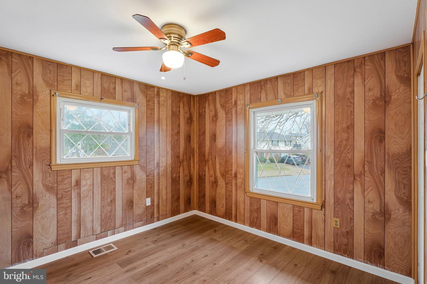 1600 N CRAIG ST, STERLING, Virginia 20164, 4 Bedrooms Bedrooms, ,3 BathroomsBathrooms,Residential,For sale,1600 N CRAIG ST,VALO2113462 MLS # VALO2113462 1600 N CRAIG ST, STERLING, Virginia 20164, 4 Bedrooms Bedrooms, ,3 BathroomsBathrooms,Residential,For sale,1600 N CRAIG ST,VALO2113462 MLS # VALO2113462