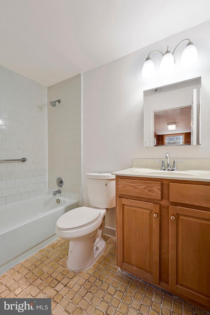 1600 N CRAIG ST, STERLING, Virginia 20164, 4 Bedrooms Bedrooms, ,3 BathroomsBathrooms,Residential,For sale,1600 N CRAIG ST,VALO2113462 MLS # VALO2113462 1600 N CRAIG ST, STERLING, Virginia 20164, 4 Bedrooms Bedrooms, ,3 BathroomsBathrooms,Residential,For sale,1600 N CRAIG ST,VALO2113462 MLS # VALO2113462