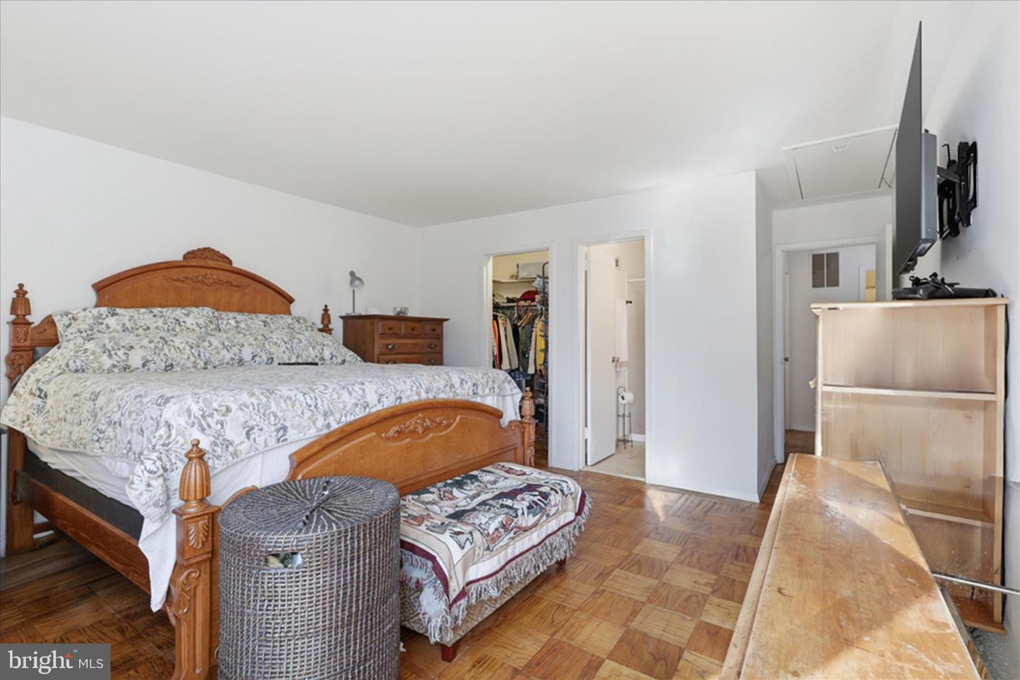 1809 IVY OAK SQ #61, RESTON, Virginia 20190, 4 Bedrooms Bedrooms, ,2 BathroomsBathrooms,Residential,For sale,1809 IVY OAK SQ #61,VAFX2284482 MLS # VAFX2284482 1809 IVY OAK SQ #61, RESTON, Virginia 20190, 4 Bedrooms Bedrooms, ,2 BathroomsBathrooms,Residential,For sale,1809 IVY OAK SQ #61,VAFX2284482 MLS # VAFX2284482