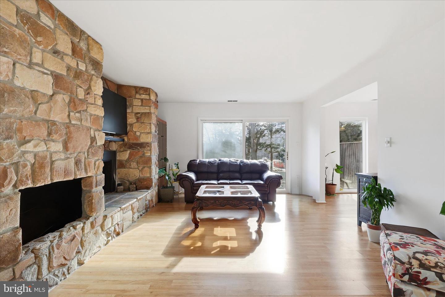 1809 IVY OAK SQ #61, RESTON, Virginia 20190, 4 Bedrooms Bedrooms, ,2 BathroomsBathrooms,Residential,For sale,1809 IVY OAK SQ #61,VAFX2284482 MLS # VAFX2284482 1809 IVY OAK SQ #61, RESTON, Virginia 20190, 4 Bedrooms Bedrooms, ,2 BathroomsBathrooms,Residential,For sale,1809 IVY OAK SQ #61,VAFX2284482 MLS # VAFX2284482