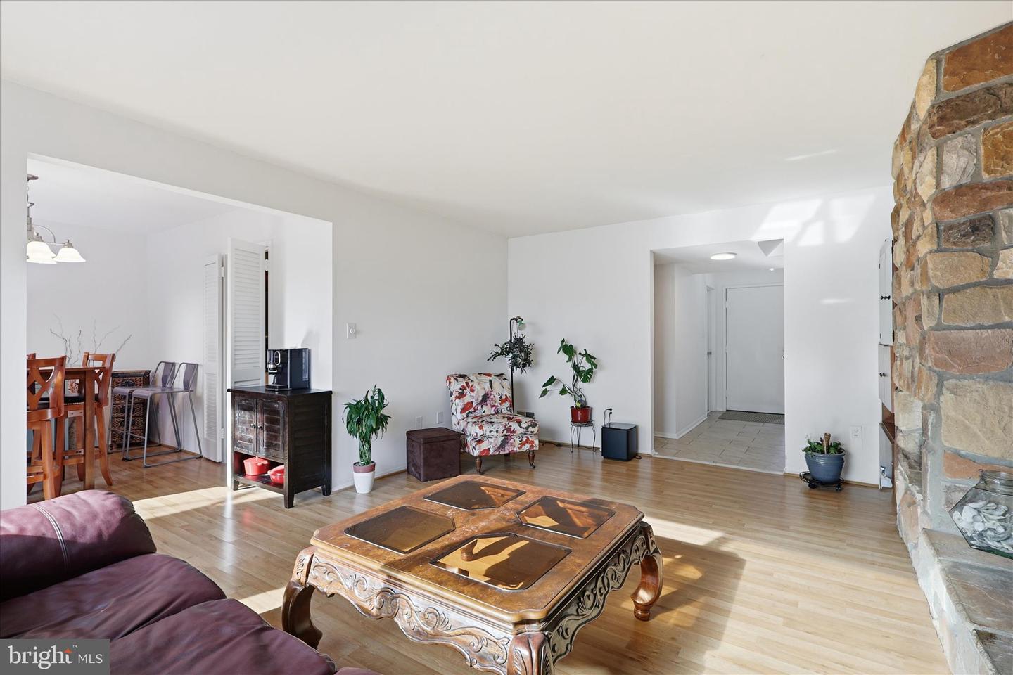 1809 IVY OAK SQ #61, RESTON, Virginia 20190, 4 Bedrooms Bedrooms, ,2 BathroomsBathrooms,Residential,For sale,1809 IVY OAK SQ #61,VAFX2284482 MLS # VAFX2284482 1809 IVY OAK SQ #61, RESTON, Virginia 20190, 4 Bedrooms Bedrooms, ,2 BathroomsBathrooms,Residential,For sale,1809 IVY OAK SQ #61,VAFX2284482 MLS # VAFX2284482