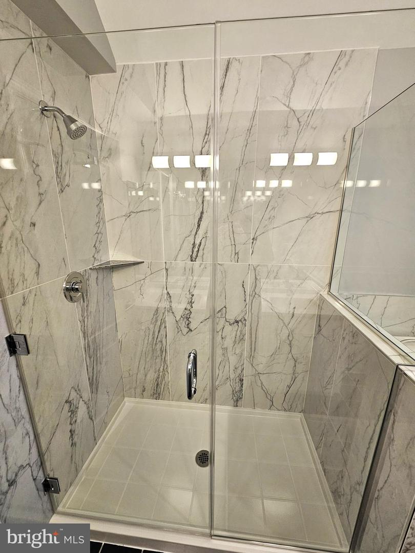 6908 FAIRFAX DR #300, ARLINGTON, Virginia 22213, 2 Bedrooms Bedrooms, ,2 BathroomsBathrooms,Residential,For sale,6908 FAIRFAX DR #300,VAAR2067418 MLS # VAAR2067418 6908 FAIRFAX DR #300, ARLINGTON, Virginia 22213, 2 Bedrooms Bedrooms, ,2 BathroomsBathrooms,Residential,For sale,6908 FAIRFAX DR #300,VAAR2067418 MLS # VAAR2067418