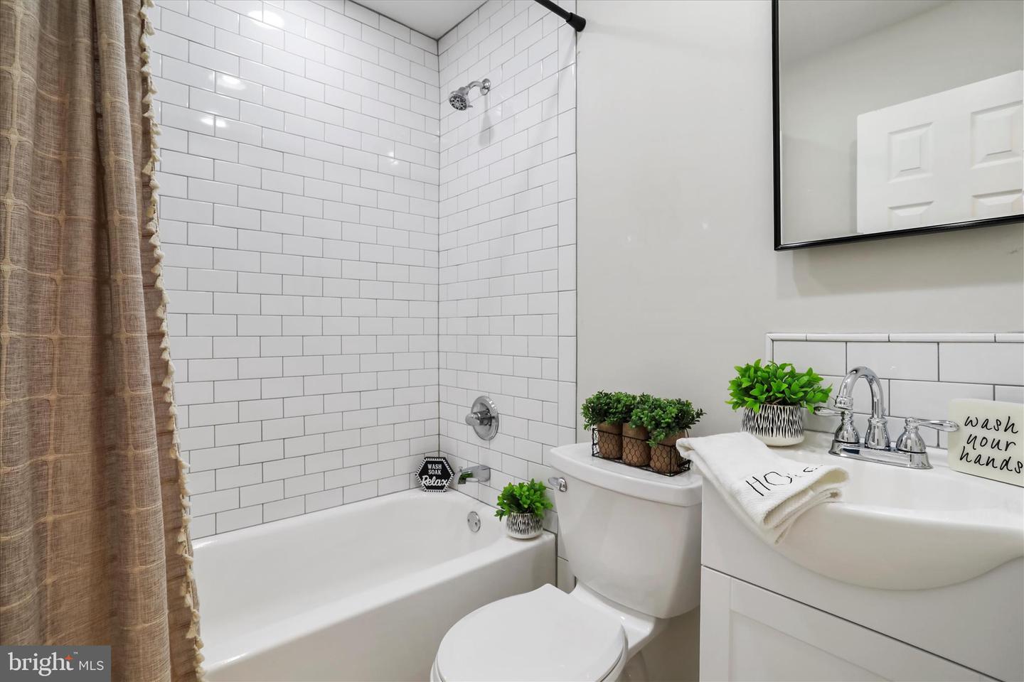 149 BROWN ST, STRASBURG, Virginia 22657, 2 Bedrooms Bedrooms, 6 Rooms Rooms,1 BathroomBathrooms,Residential,For sale,149 BROWN ST,VASH2013286 MLS # VASH2013286 149 BROWN ST, STRASBURG, Virginia 22657, 2 Bedrooms Bedrooms, 6 Rooms Rooms,1 BathroomBathrooms,Residential,For sale,149 BROWN ST,VASH2013286 MLS # VASH2013286