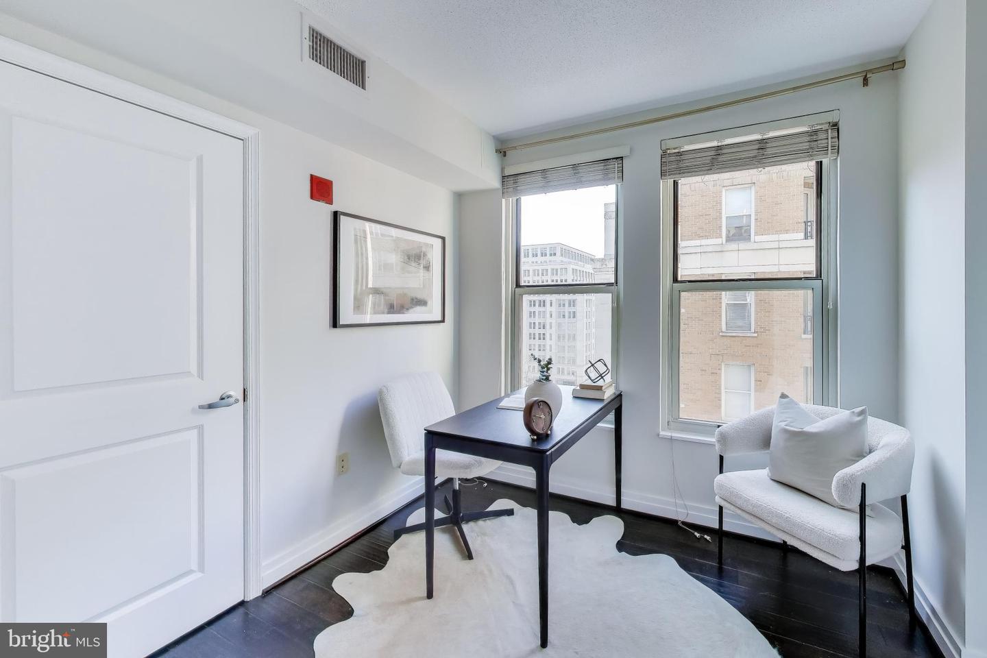 915 E ST NW #1013, WASHINGTON, District Of Columbia 20004, 2 Bedrooms Bedrooms, ,1 BathroomBathrooms,Residential,For sale,915 E ST NW #1013,DCDC2240270 MLS # DCDC2240270 915 E ST NW #1013, WASHINGTON, District Of Columbia 20004, 2 Bedrooms Bedrooms, ,1 BathroomBathrooms,Residential,For sale,915 E ST NW #1013,DCDC2240270 MLS # DCDC2240270