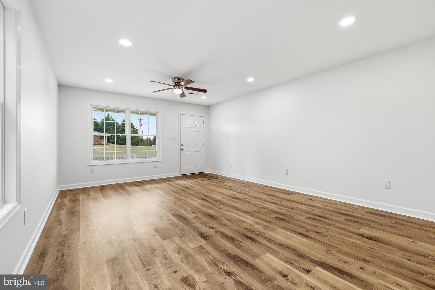 103 SIXTH AVE, LURAY, Virginia 22835, 2 Bedrooms Bedrooms, ,2 BathroomsBathrooms,Residential,For sale,103 SIXTH AVE,VAPA2005830 MLS # VAPA2005830